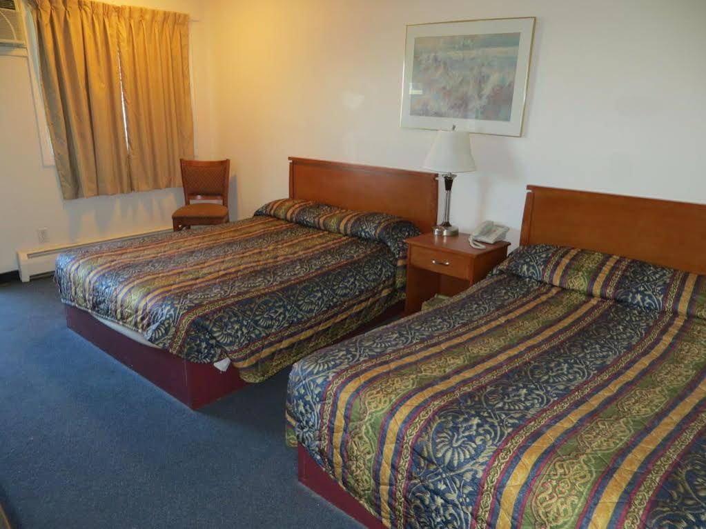Westgate Inn