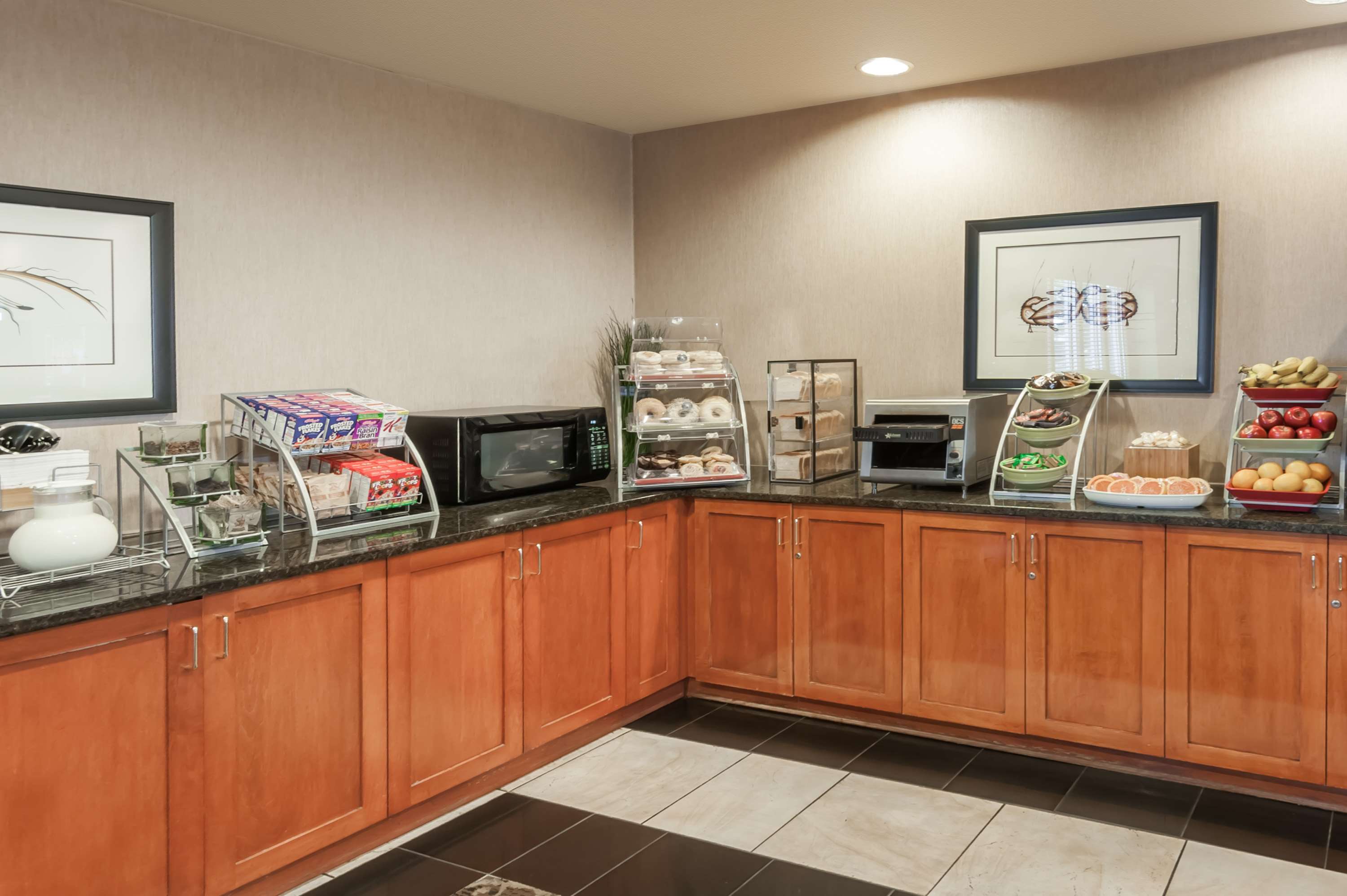 Wingate By Wyndham Edmonton West