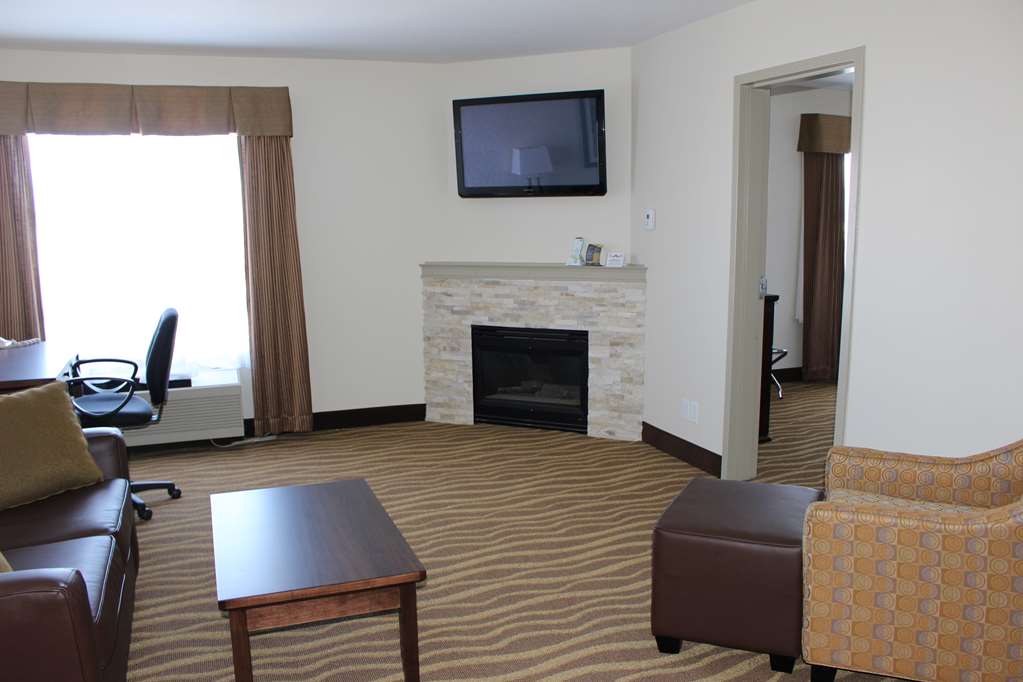 Best Western High Road Inn