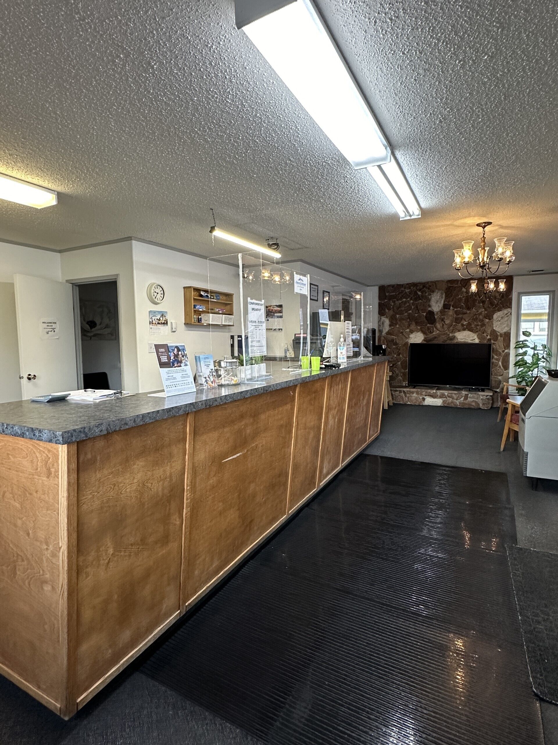 Howard Johnson by Wyndham Edson