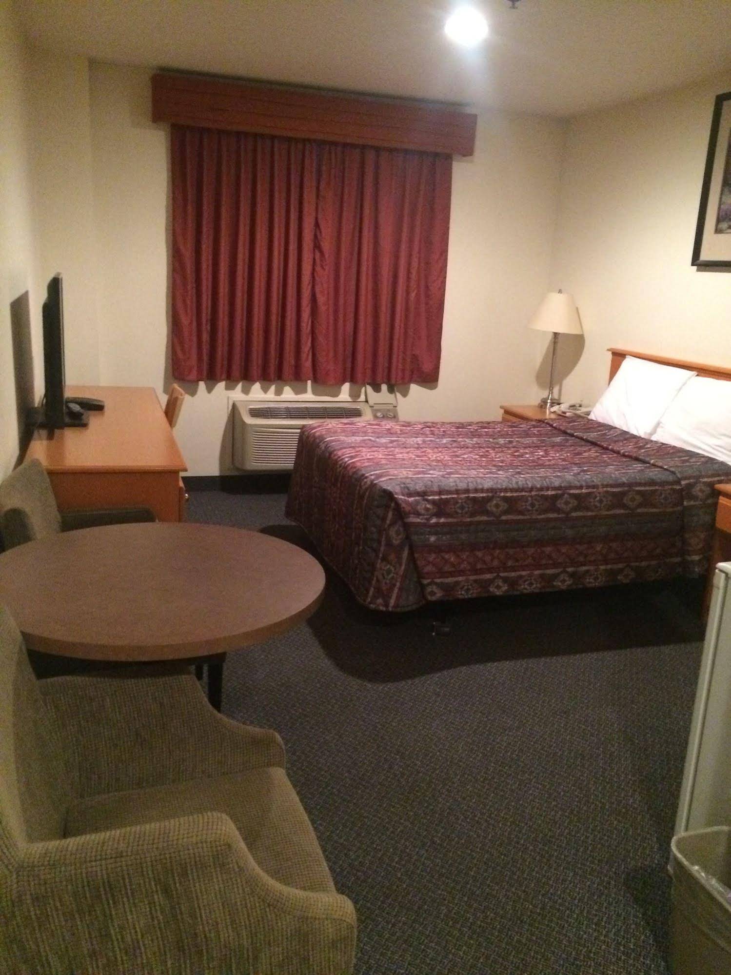 Ace Inn