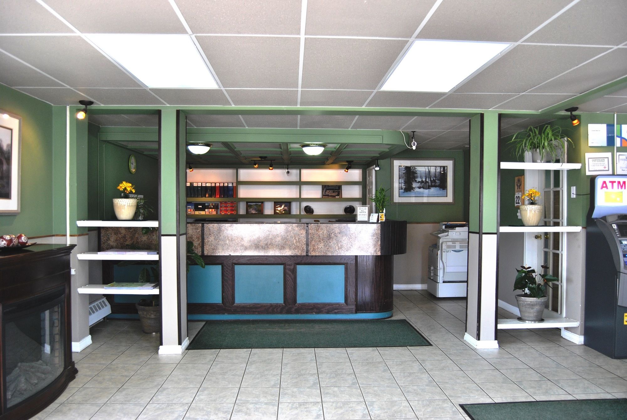 Canadian Motor Inn