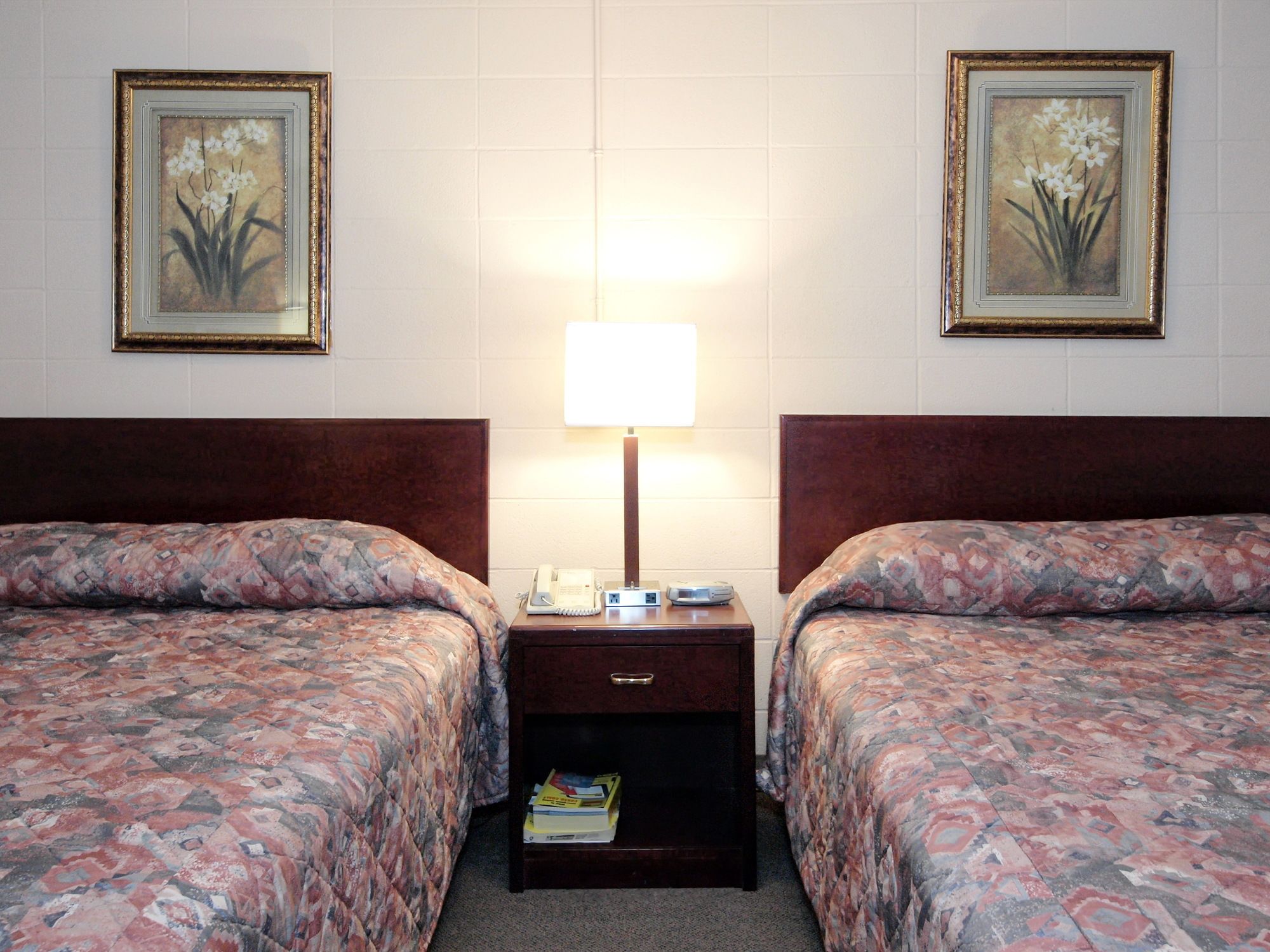 Canadian Motor Inn