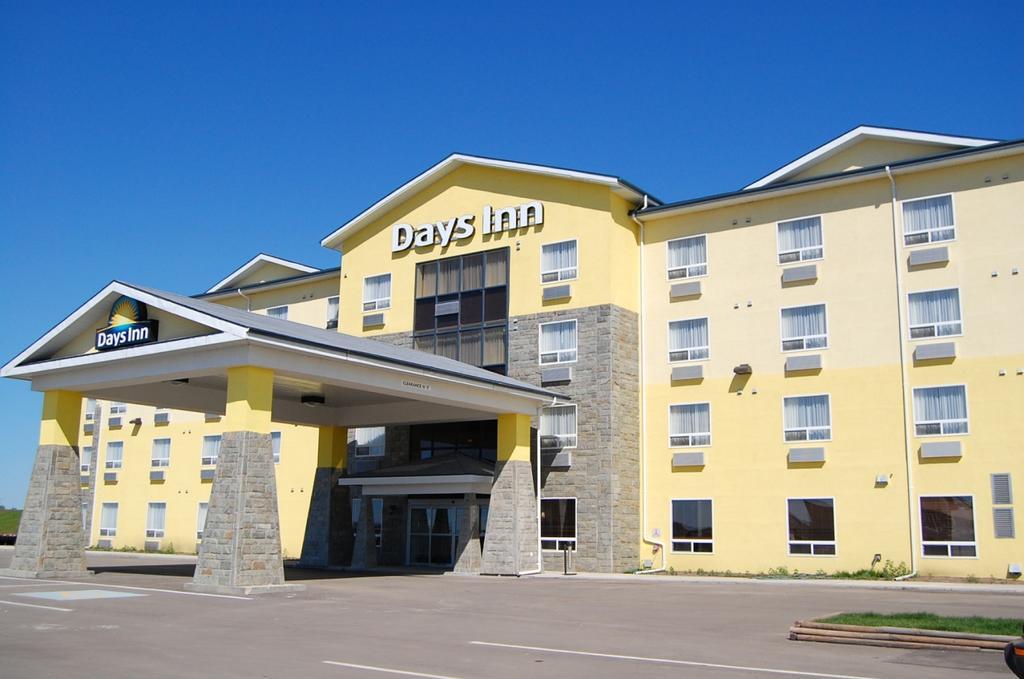 Days Inn by Wyndham Grande Prairie