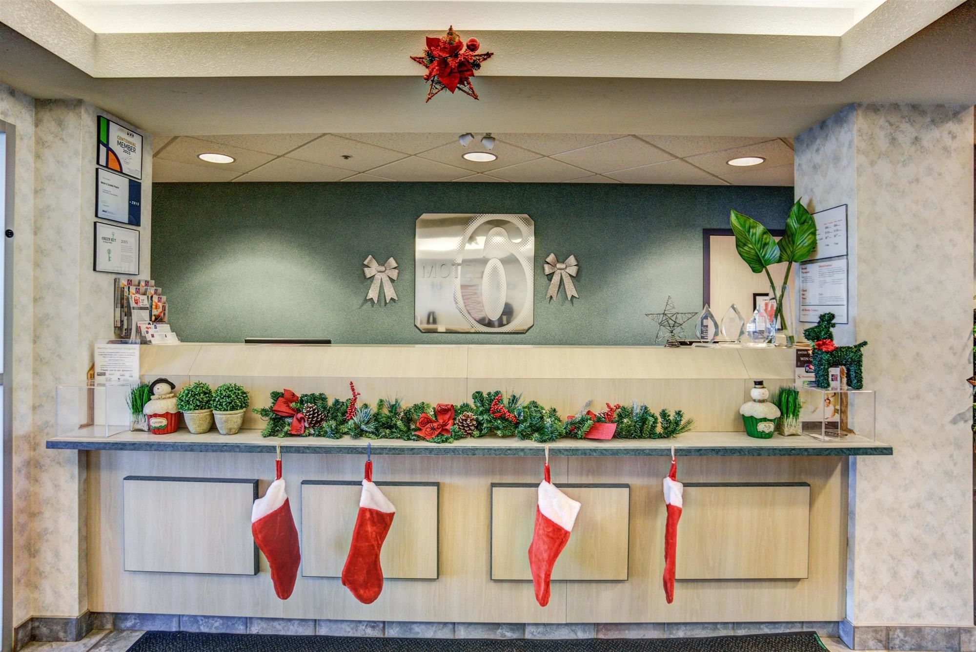 Motel 6 Grande Prairie