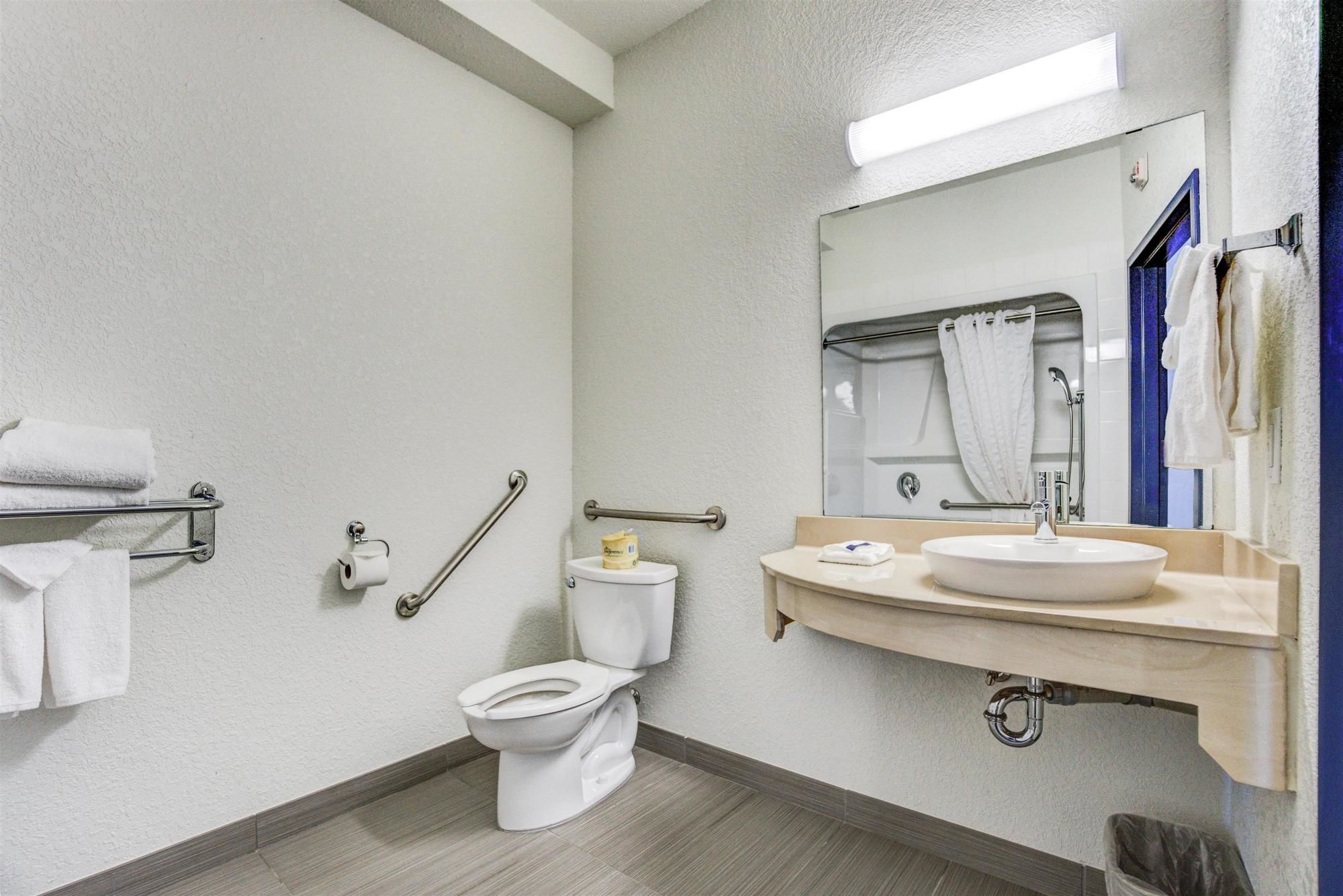 Motel 6 Grande Prairie