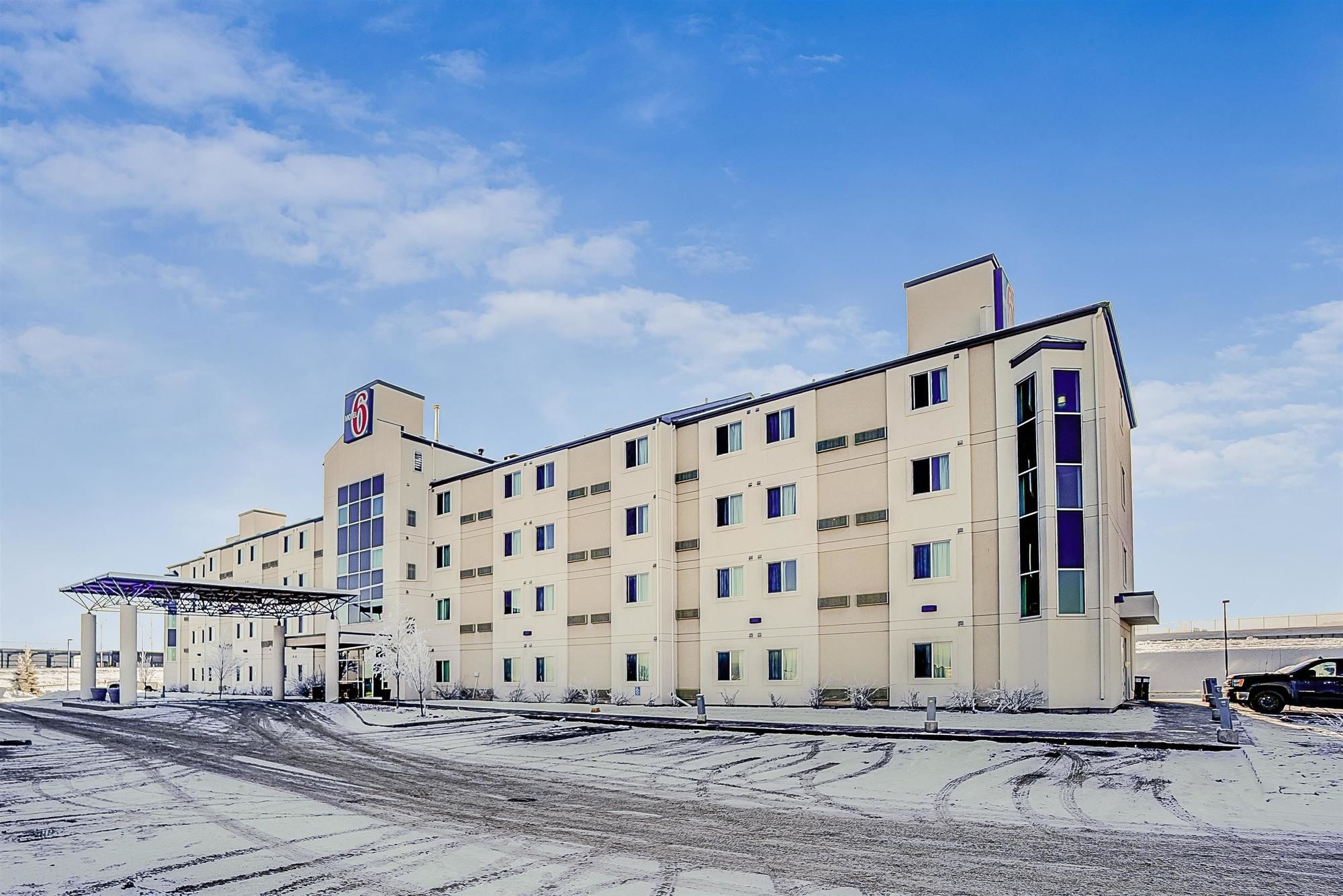 Motel 6 Grande Prairie