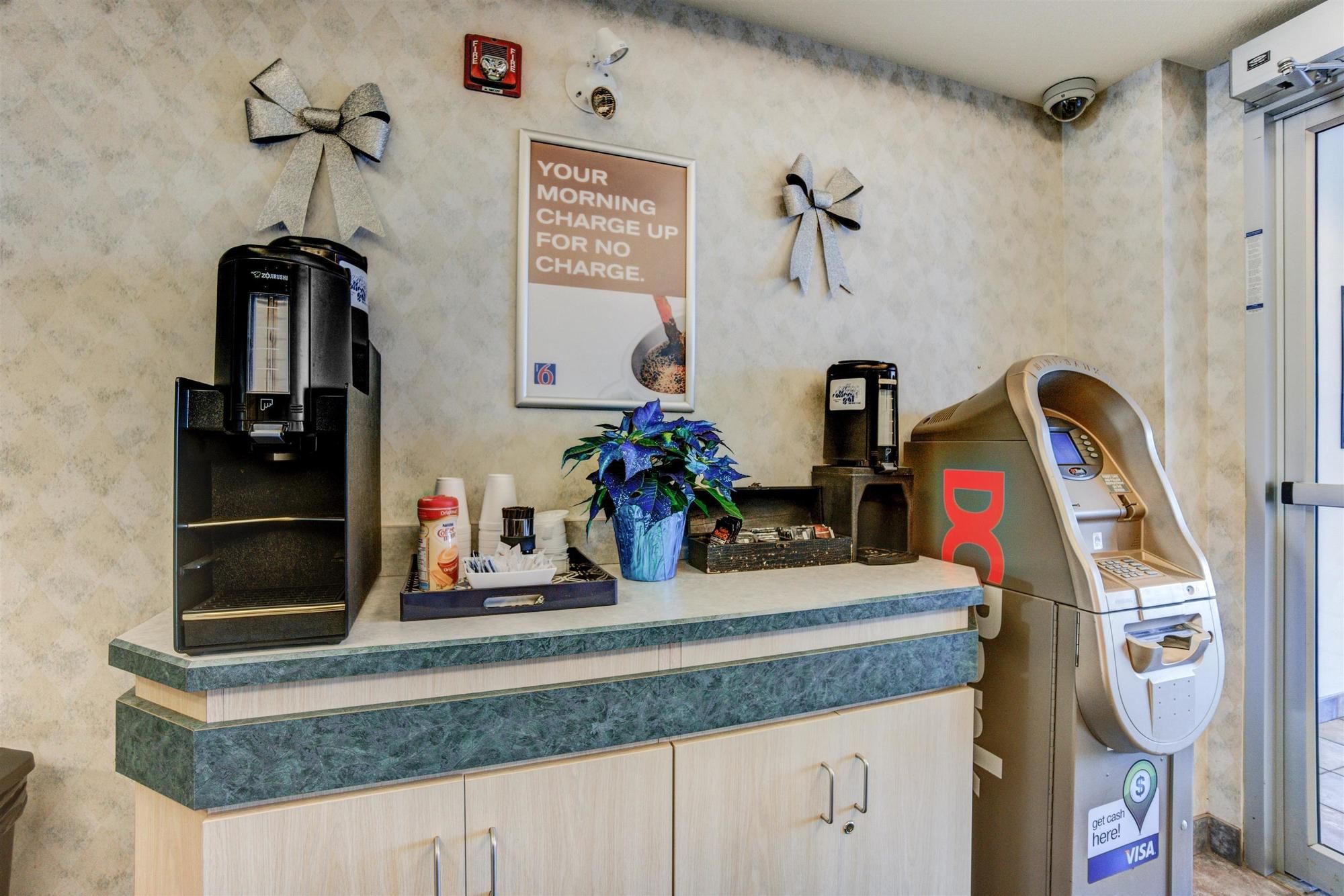 Motel 6 Grande Prairie