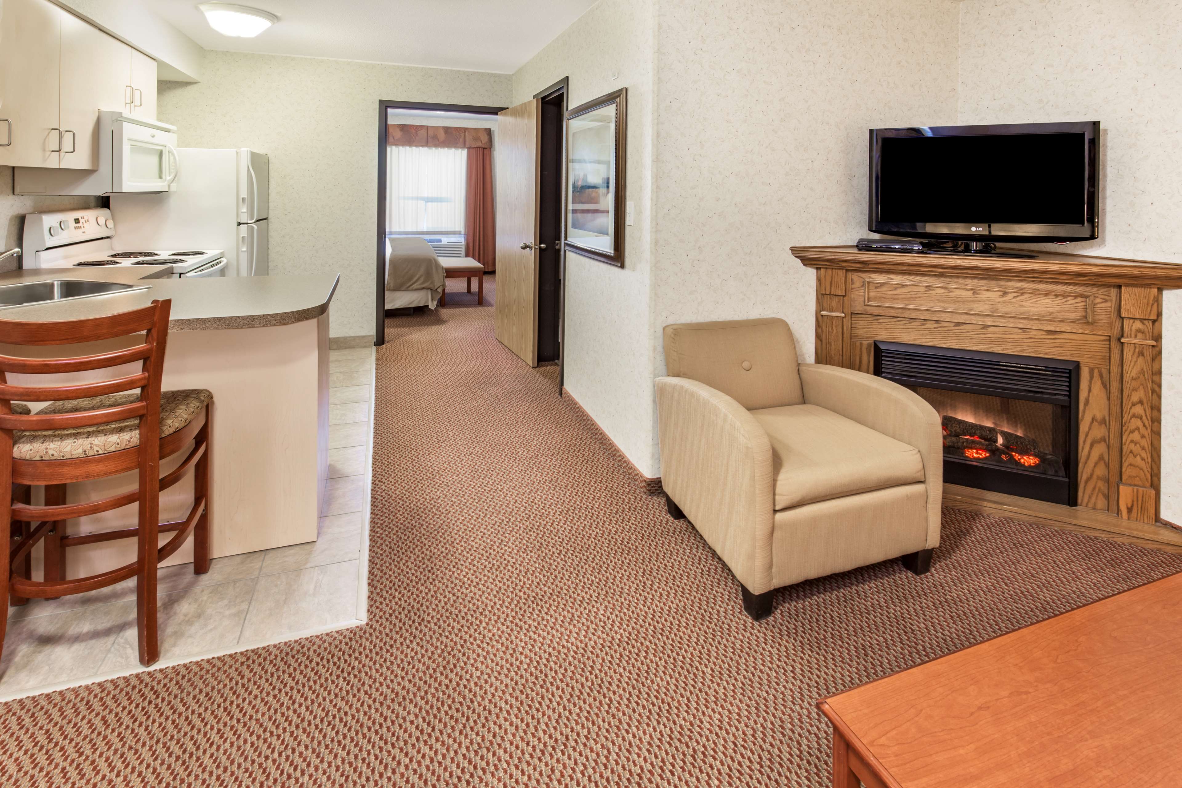 Super 8 by Wyndham Grande Prairie