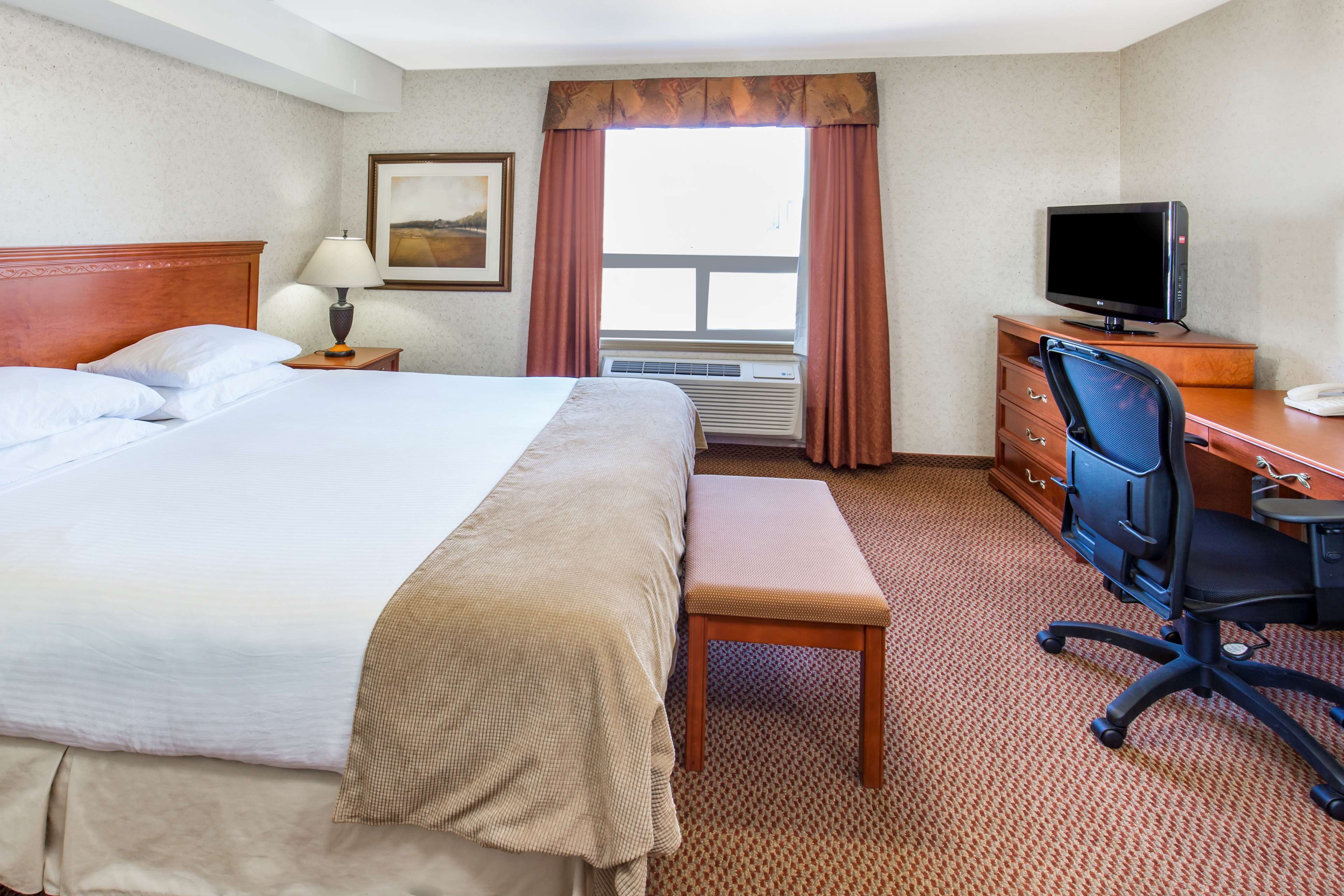 Super 8 by Wyndham Grande Prairie