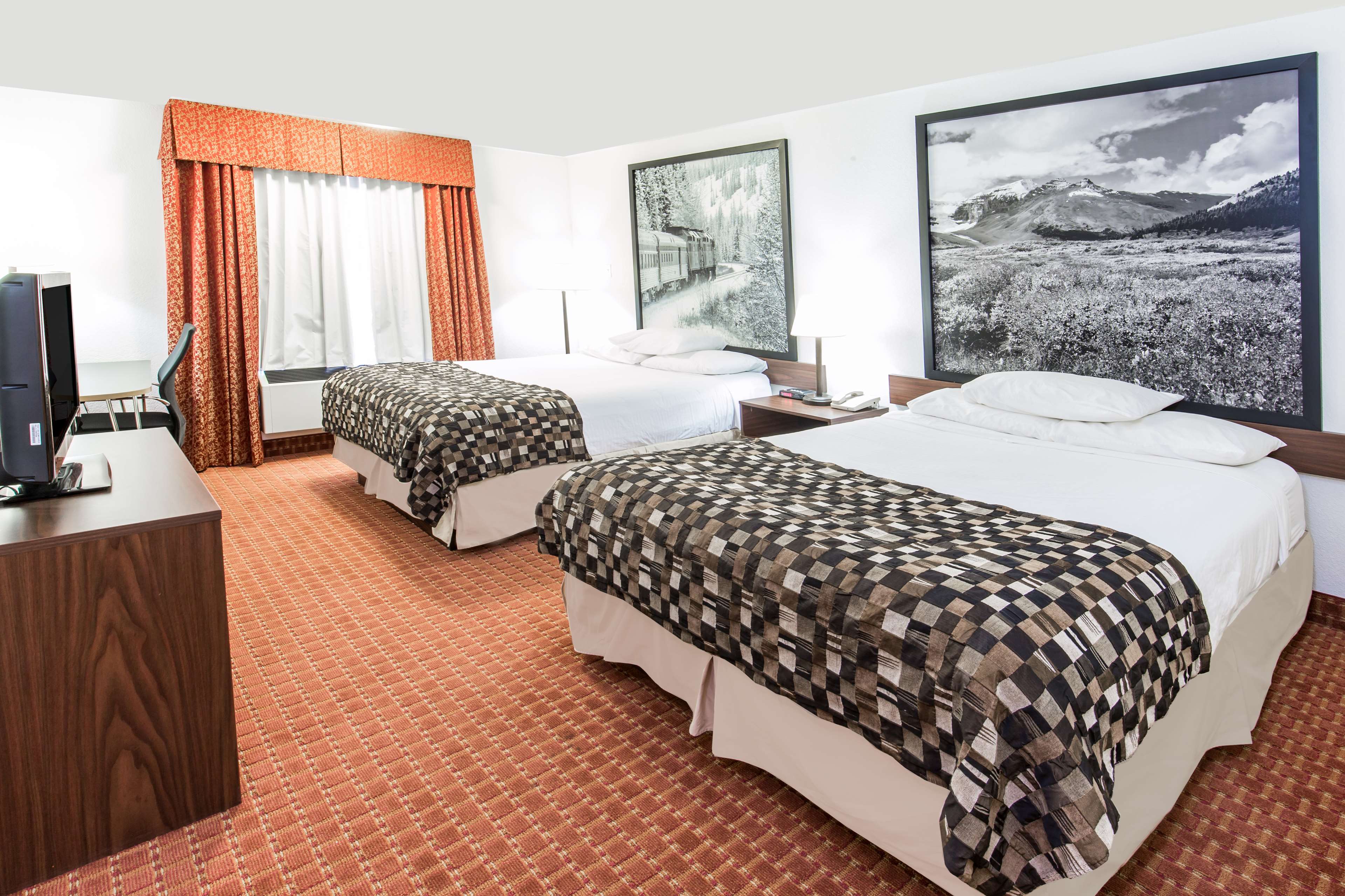 Super 8 by Wyndham Grande Prairie