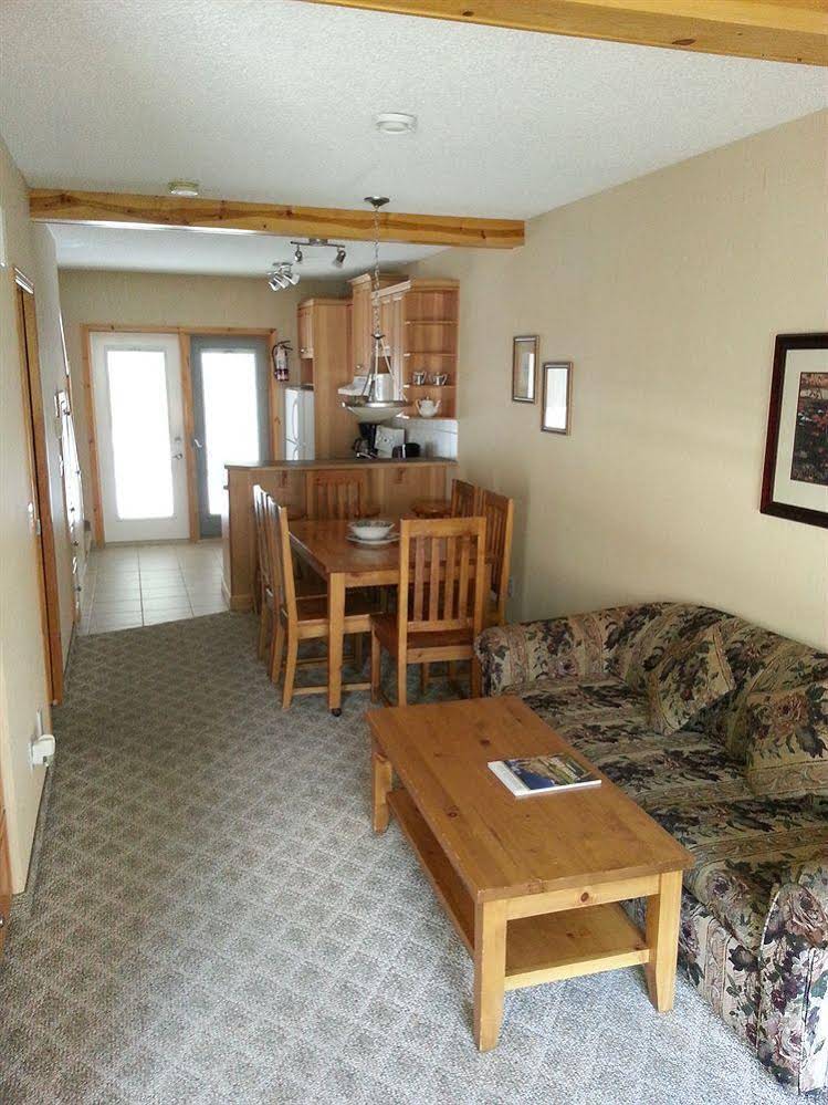 Inn of the Rockies