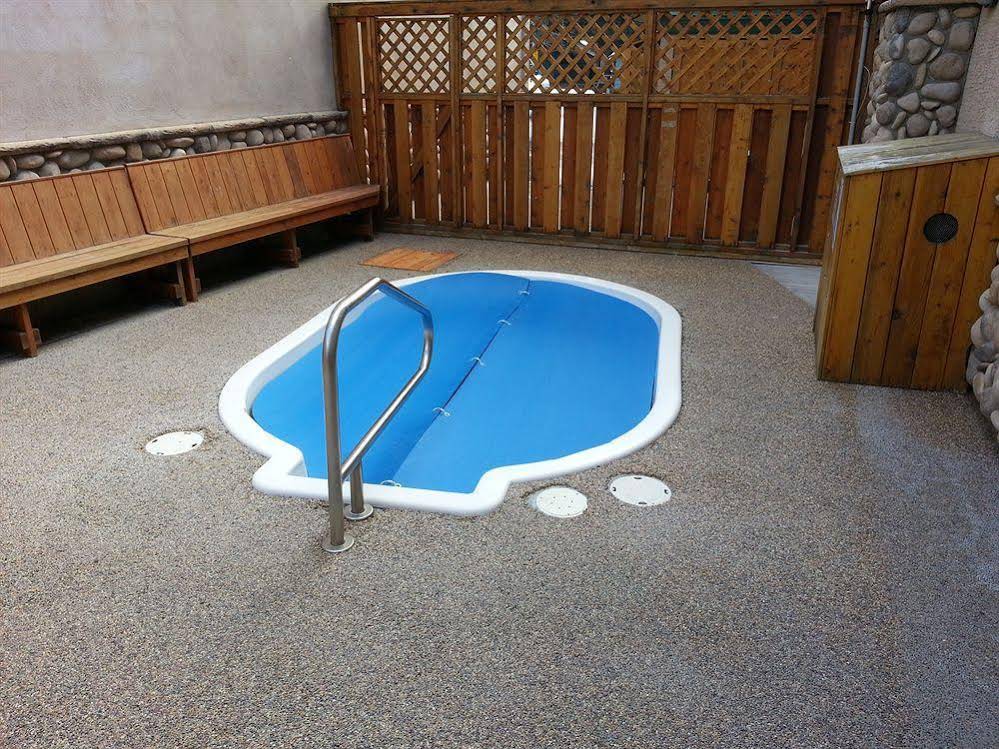 Inn of the Rockies