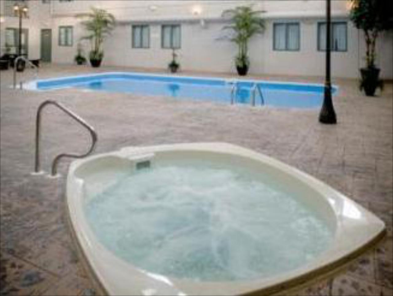 Heritage Inn Hotel & Convention Centre