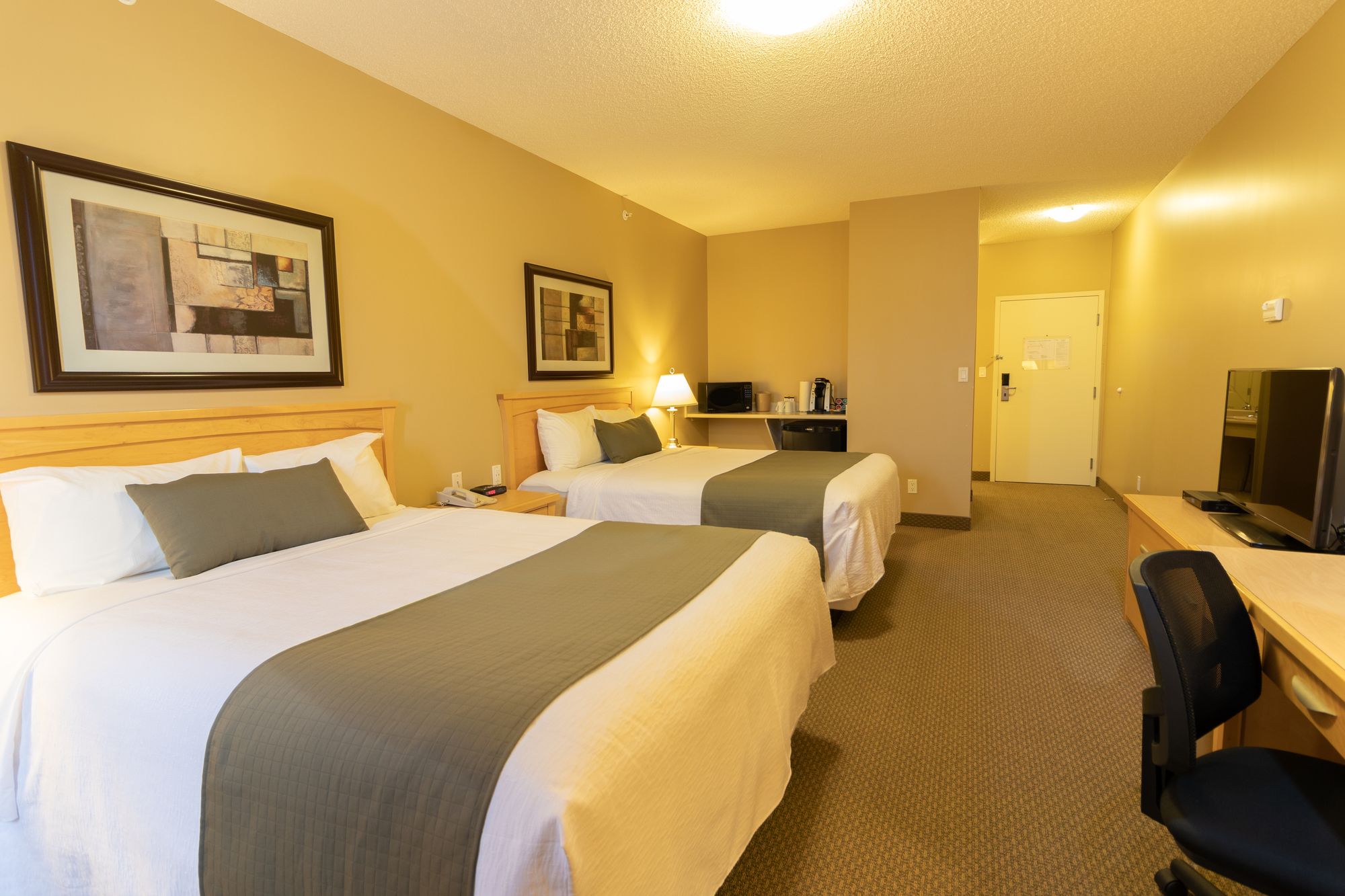 Best Canadian Motor Inn Hinton