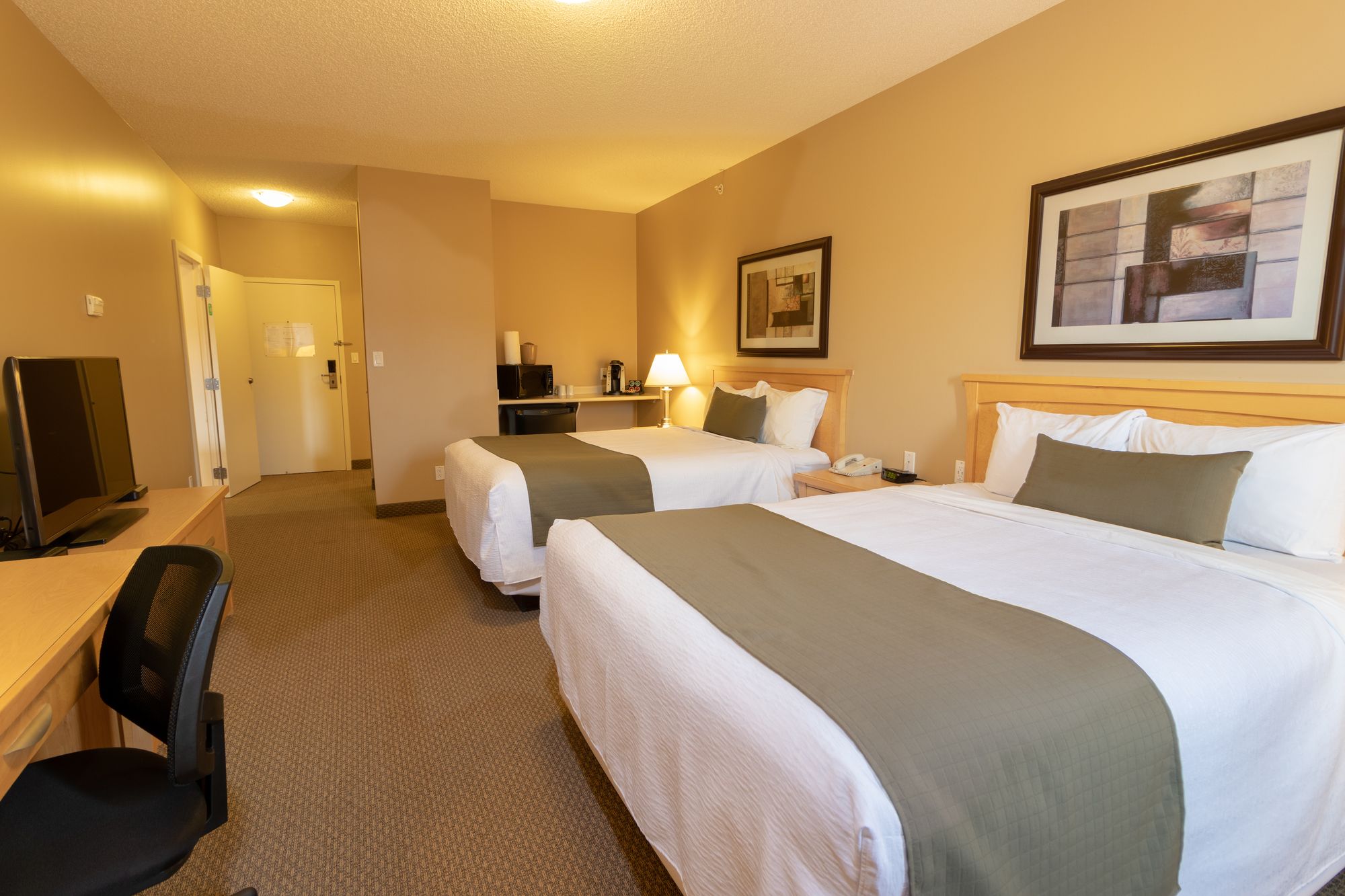 Best Canadian Motor Inn Hinton