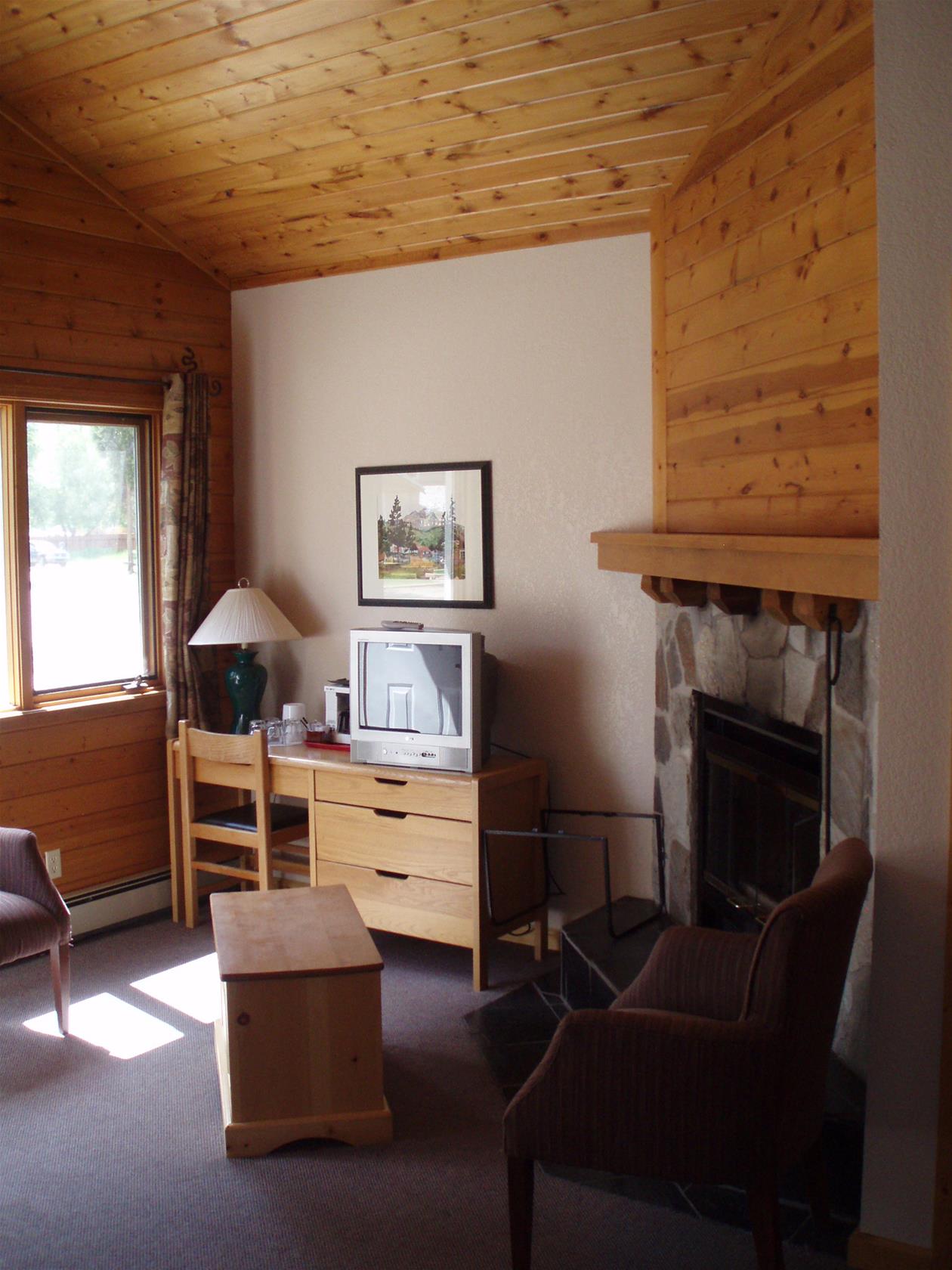 Bear Hill Lodge