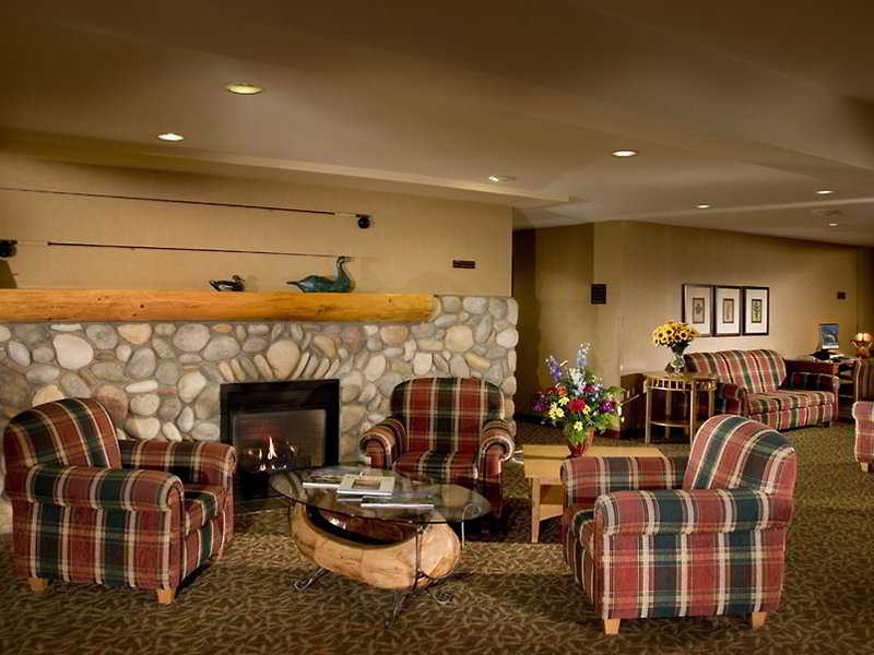Lobstick Lodge