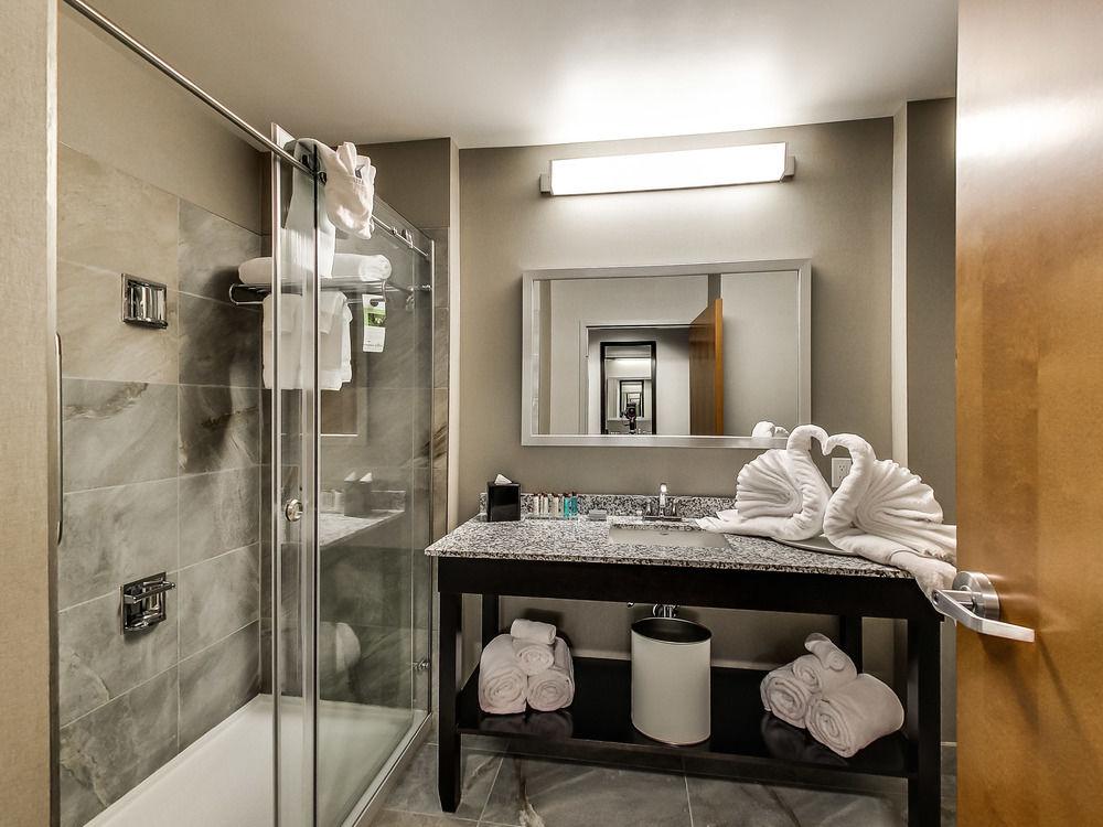 Radisson Hotel Edmonton Airport