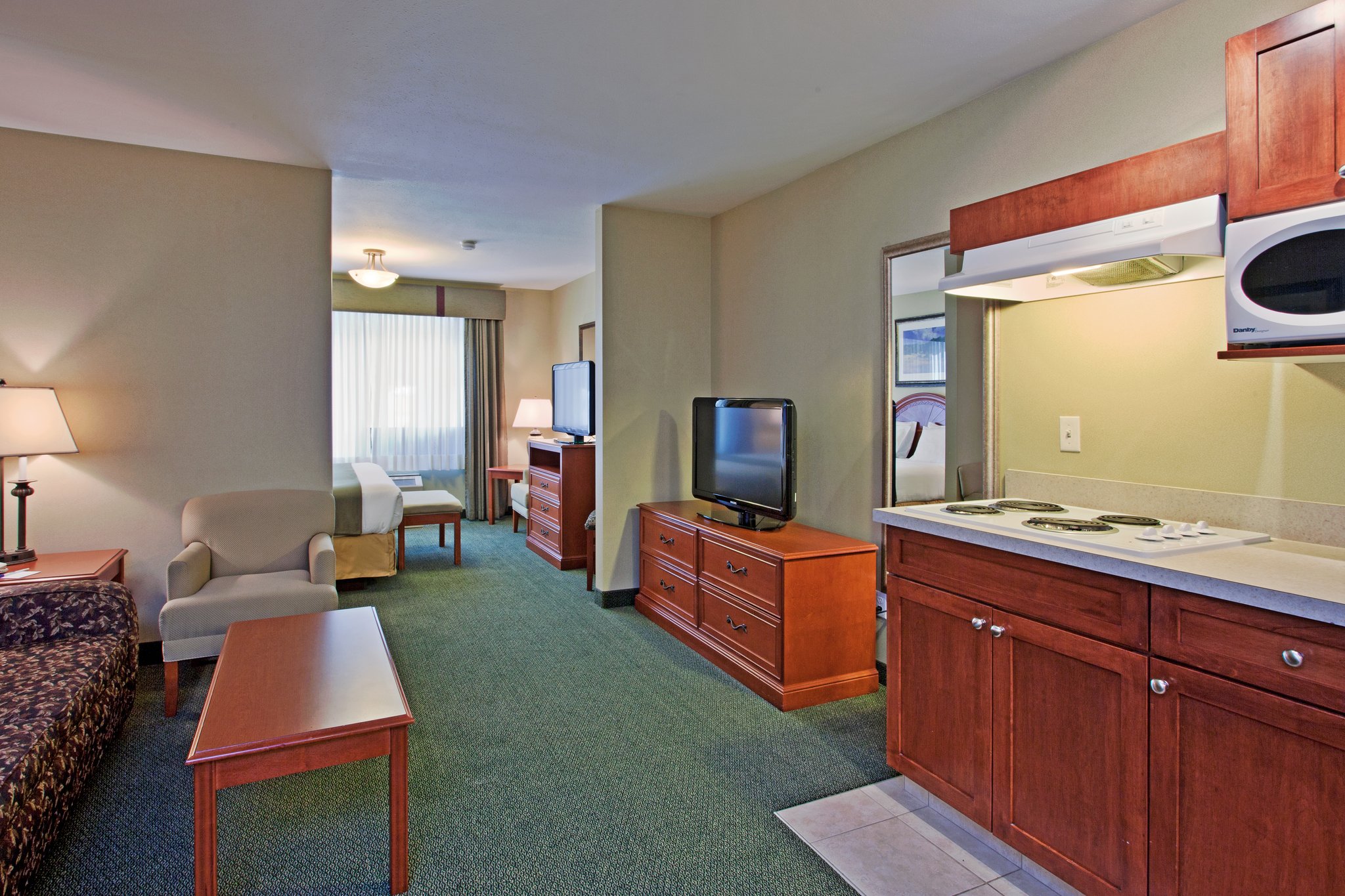 Holiday Inn Express & Suites Medicine Hat Transcanada Highway 1
