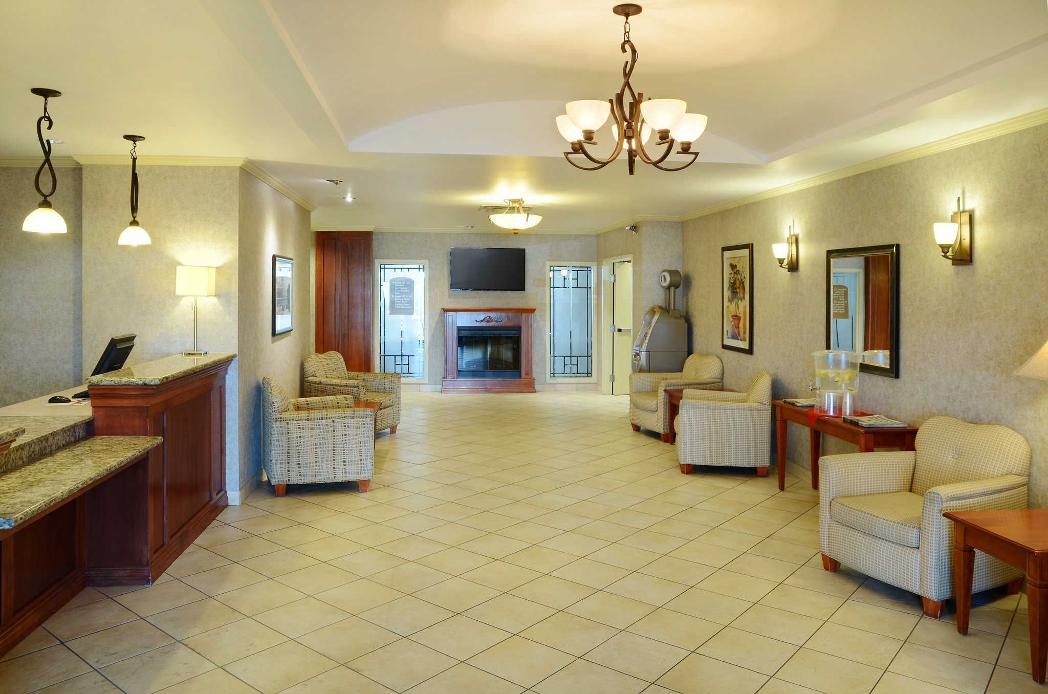 Holiday Inn Express & Suites Medicine Hat Transcanada Highway 1