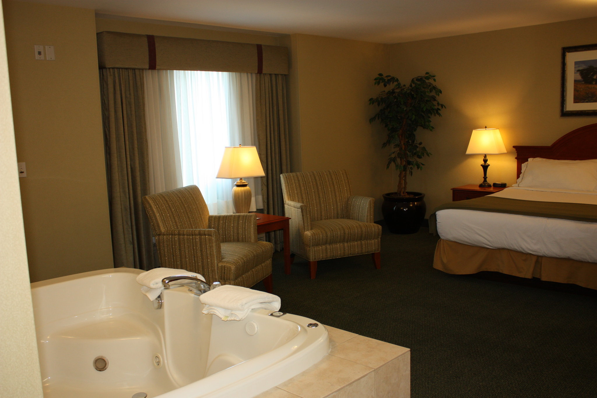 Holiday Inn Express & Suites Medicine Hat Transcanada Highway 1