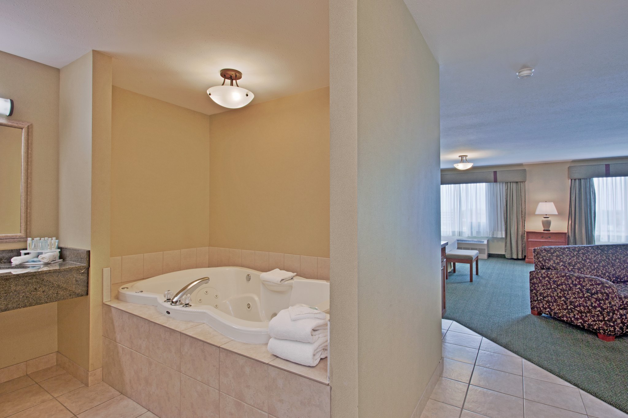Holiday Inn Express & Suites Medicine Hat Transcanada Highway 1