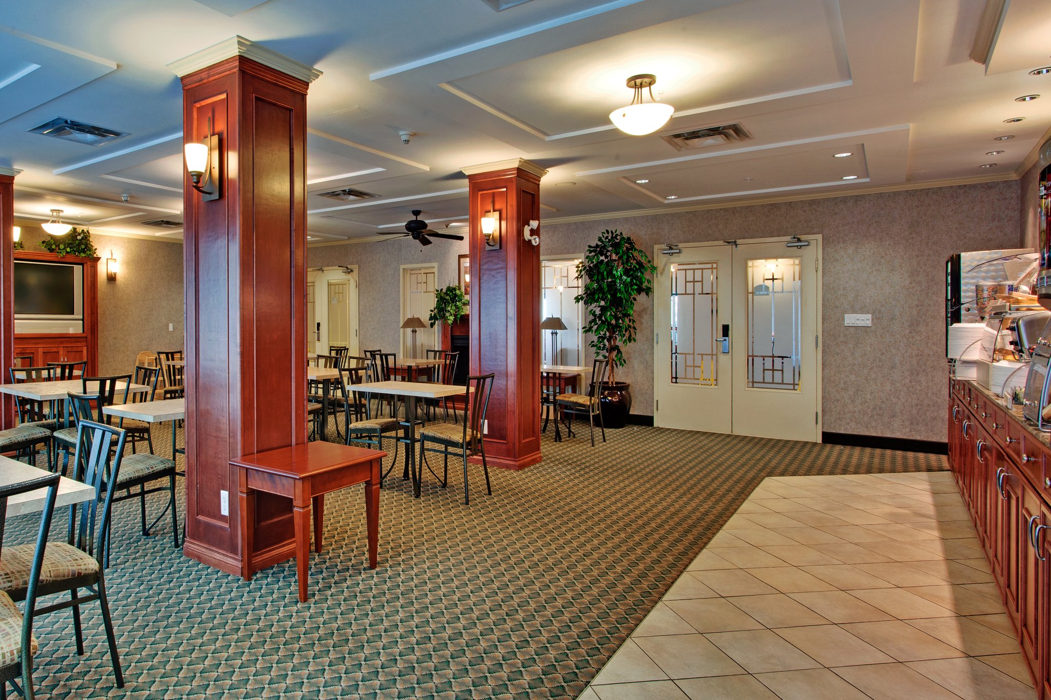 Holiday Inn Express & Suites Medicine Hat Transcanada Highway 1