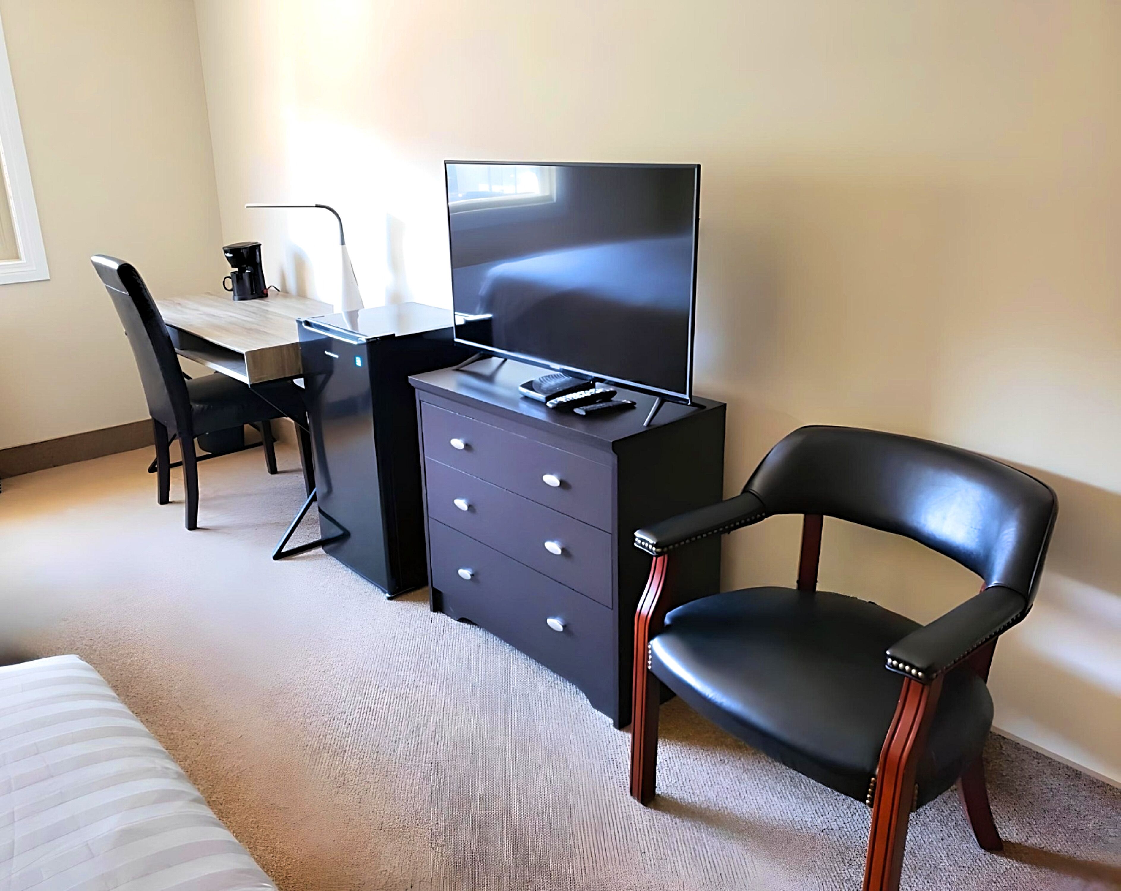 Medicine Hat Retirement Villa