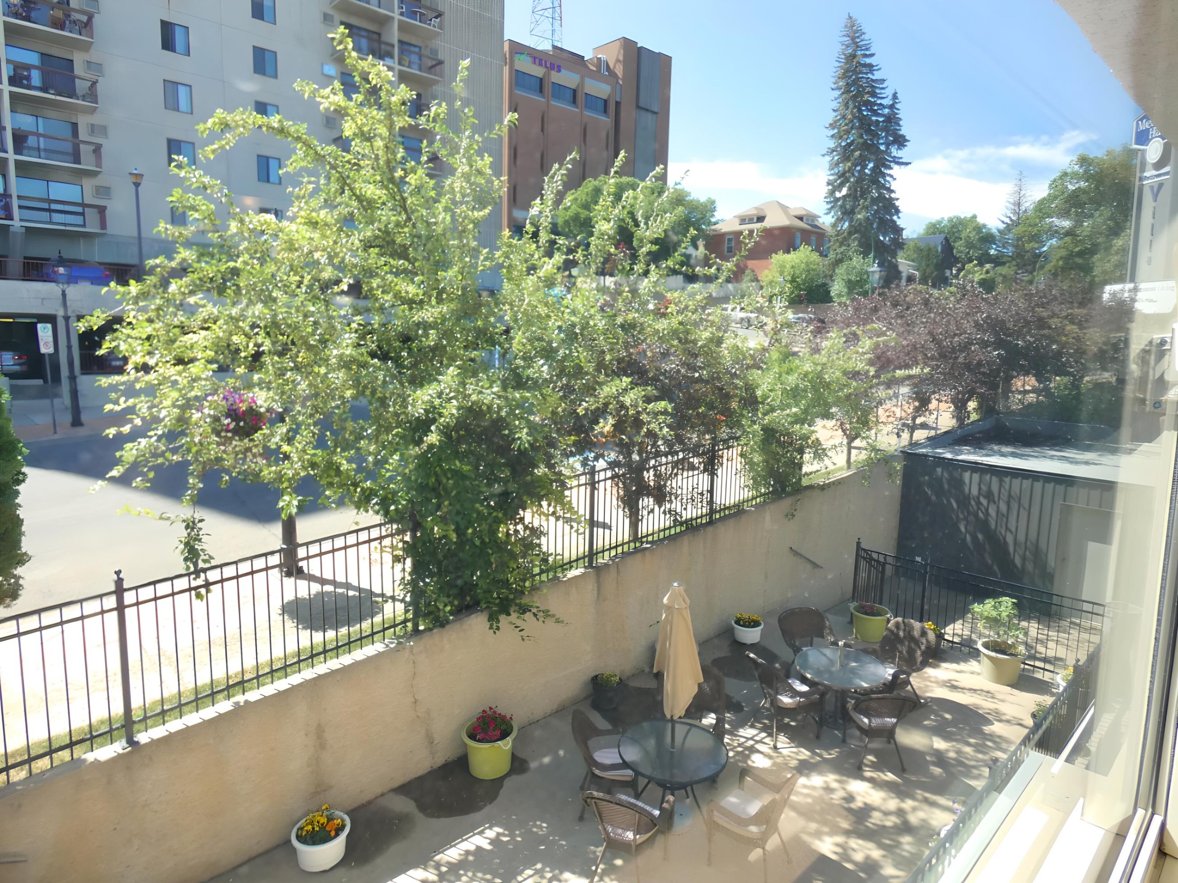 Medicine Hat Retirement Villa