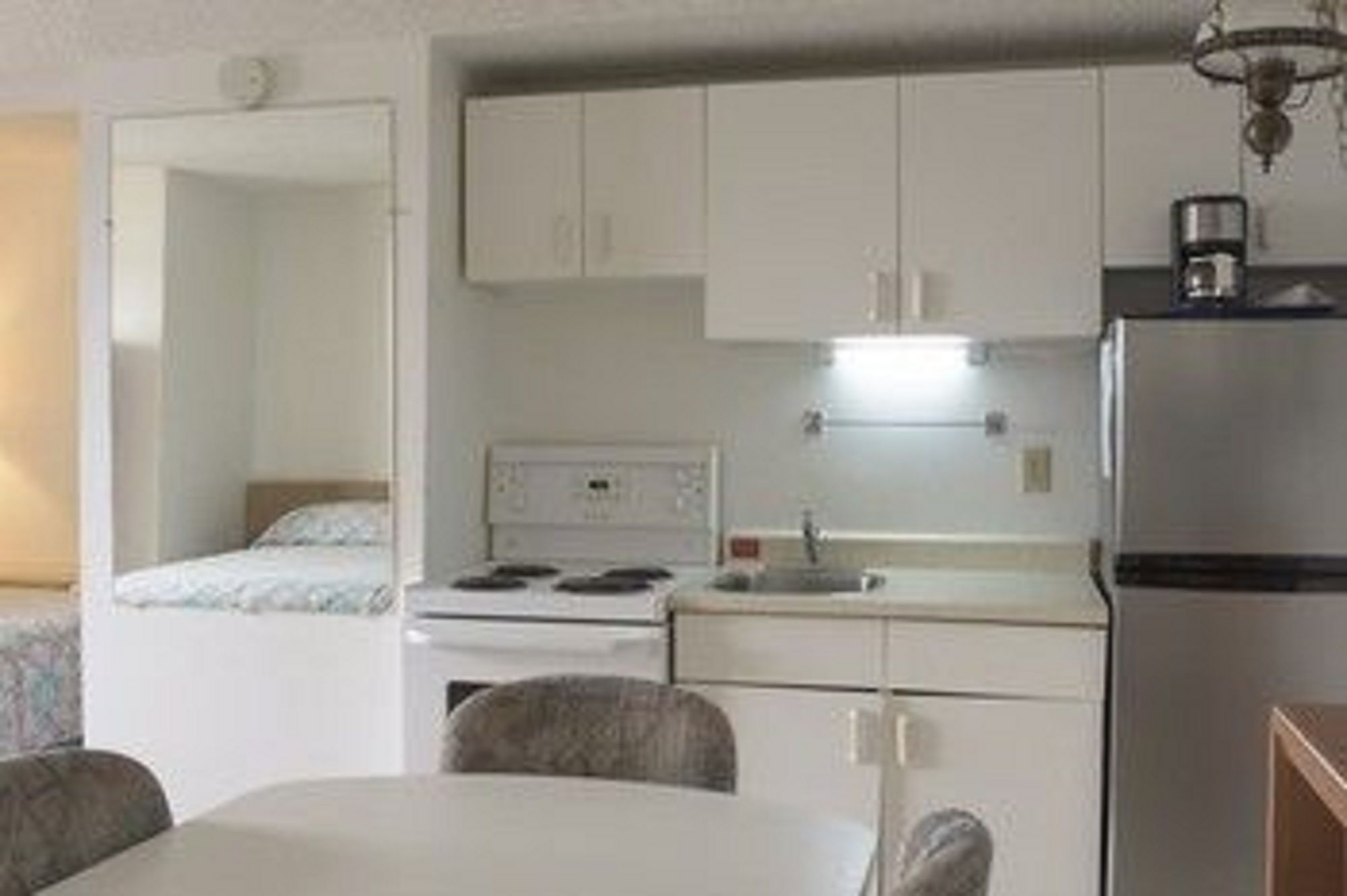 Sun Dek Motel