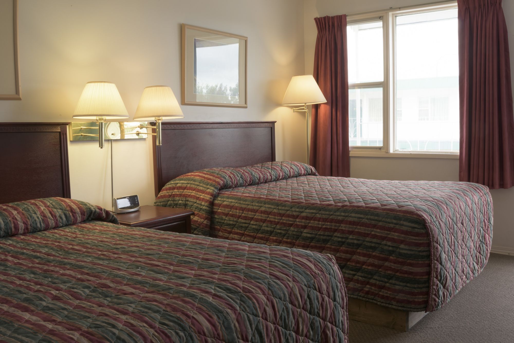Sun Dek Motel