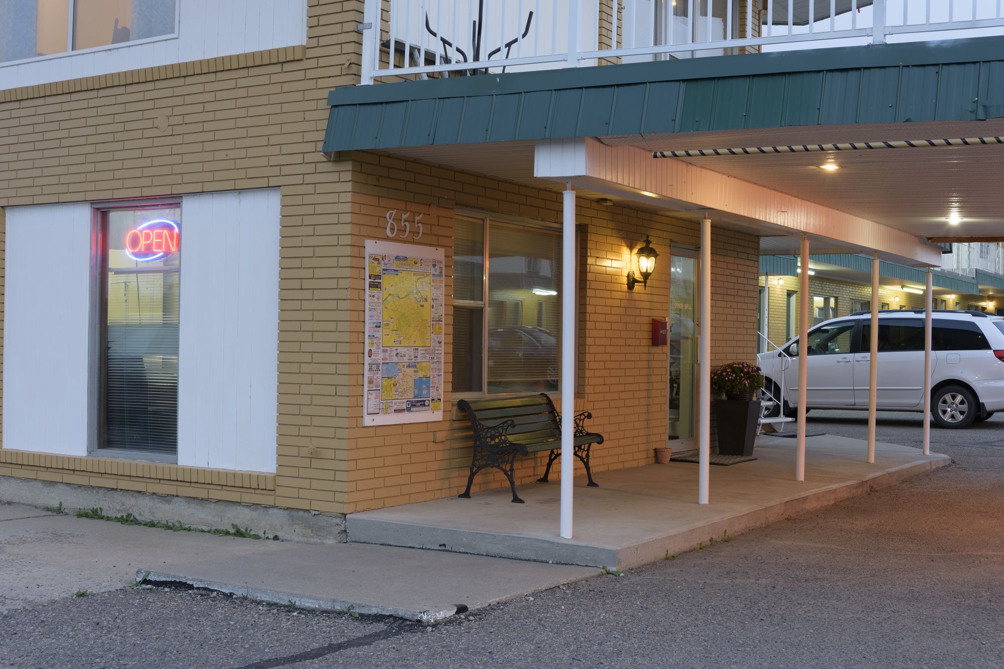 Sun Dek Motel