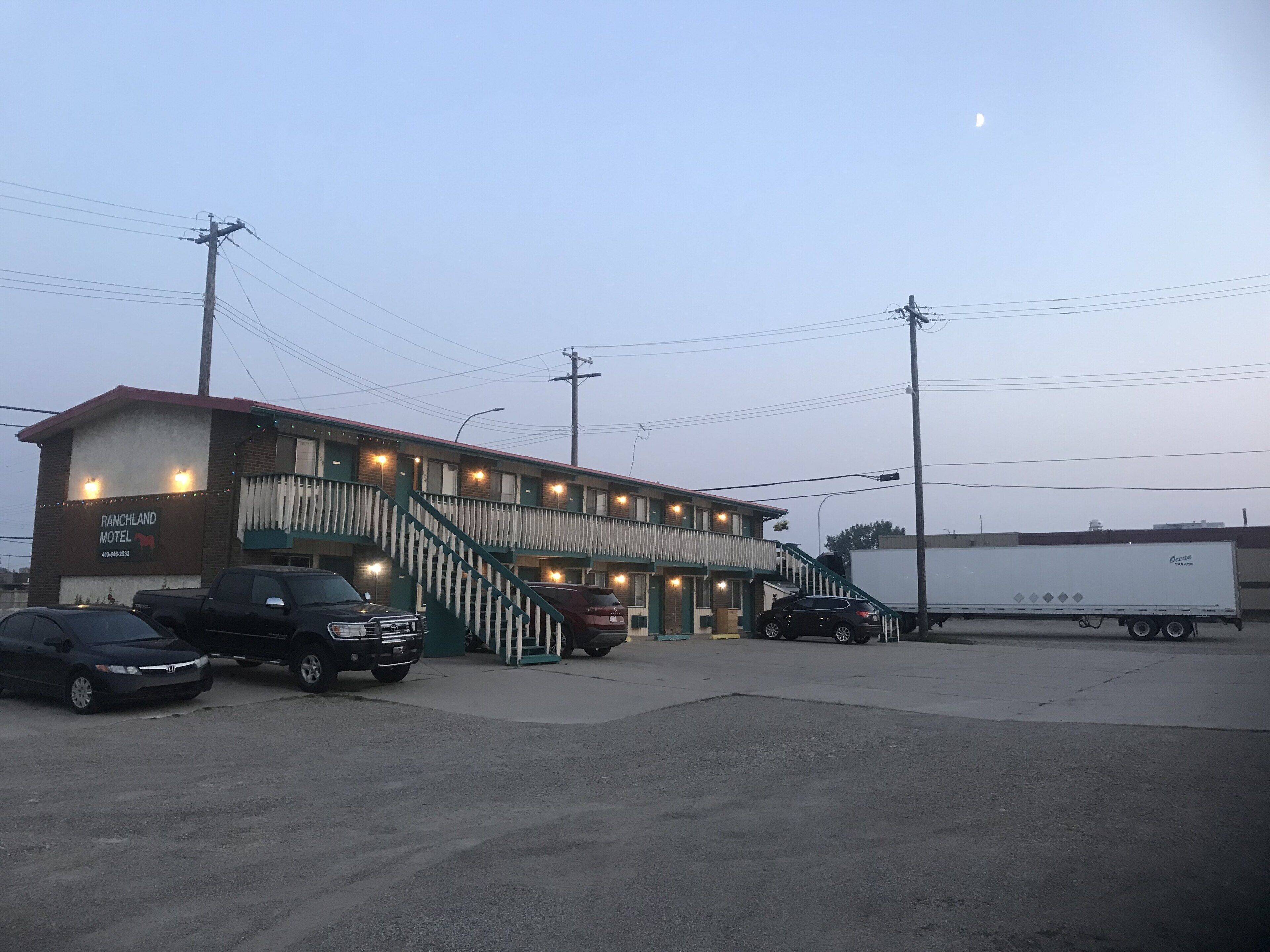 Ranchland Inn