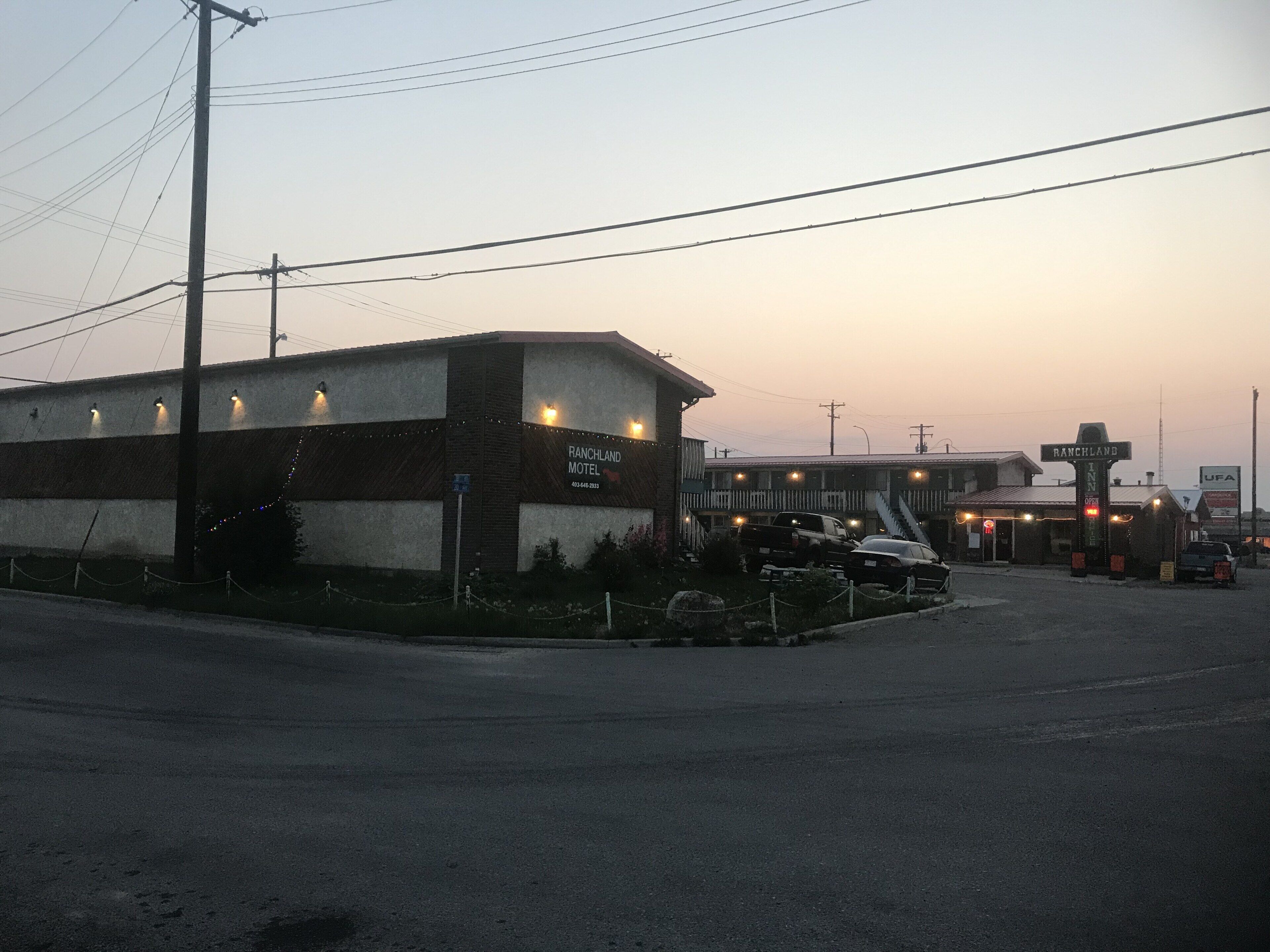 Ranchland Inn