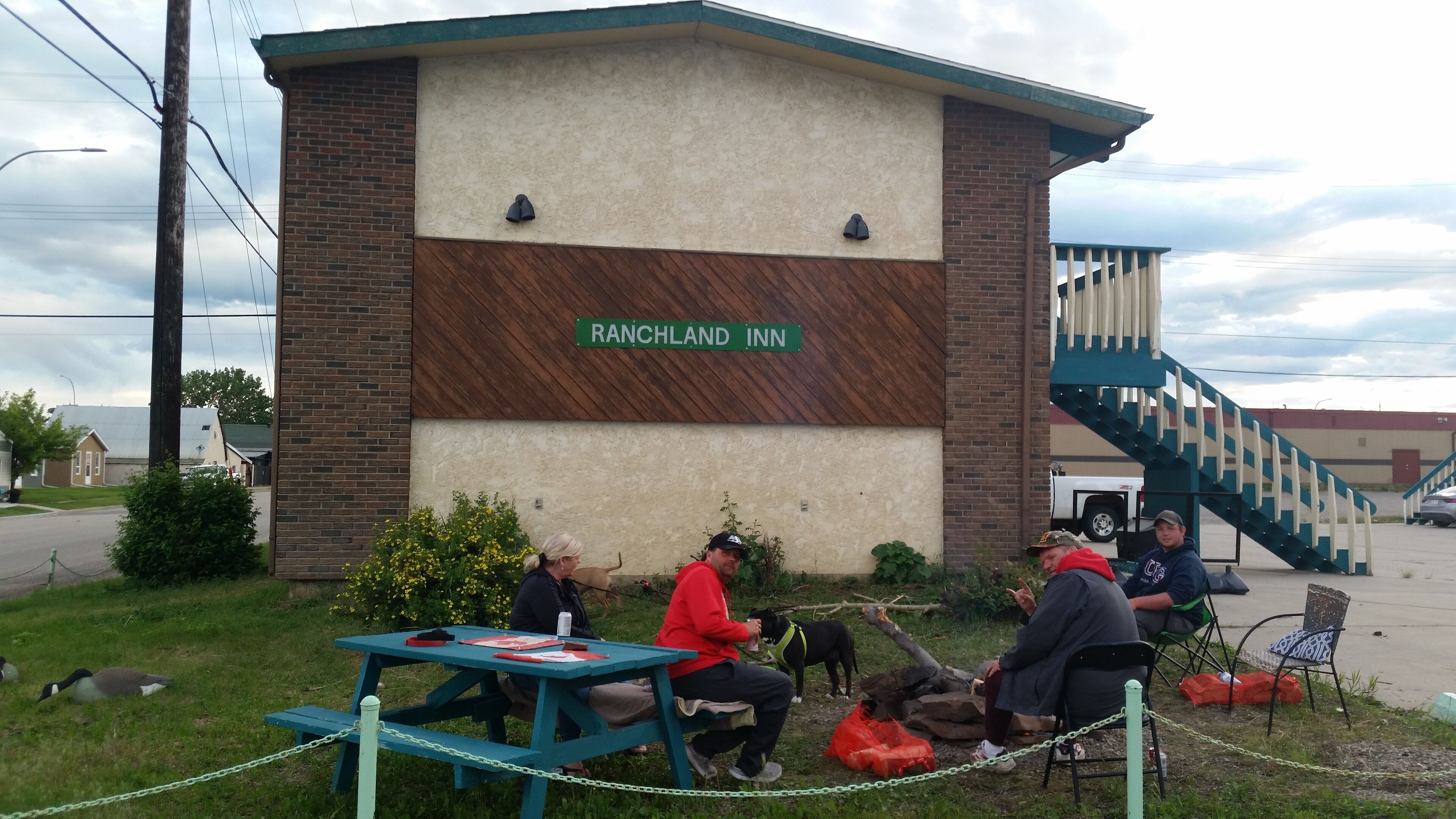 Ranchland Inn