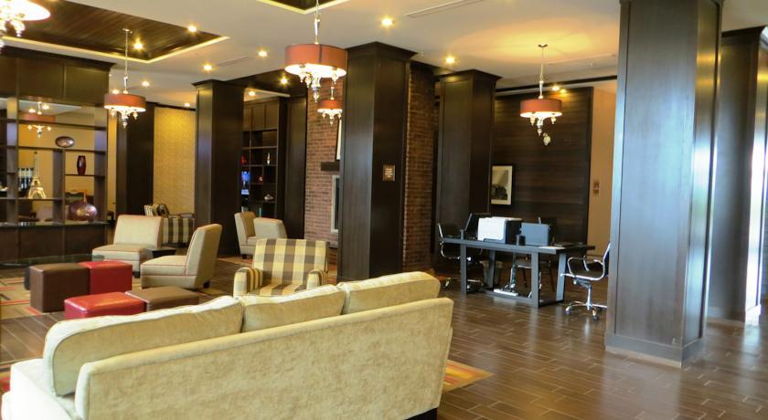 Four Points by Sheraton Edmonton International Airport