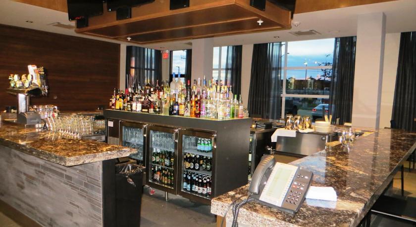 Four Points by Sheraton Edmonton International Airport