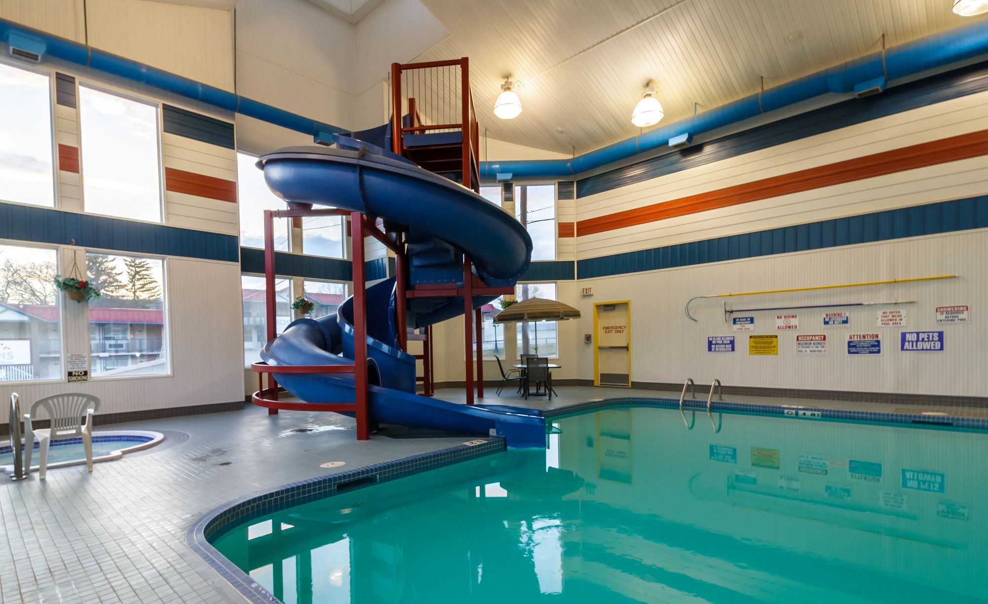 Best Canadian Motor Inn Peace River
