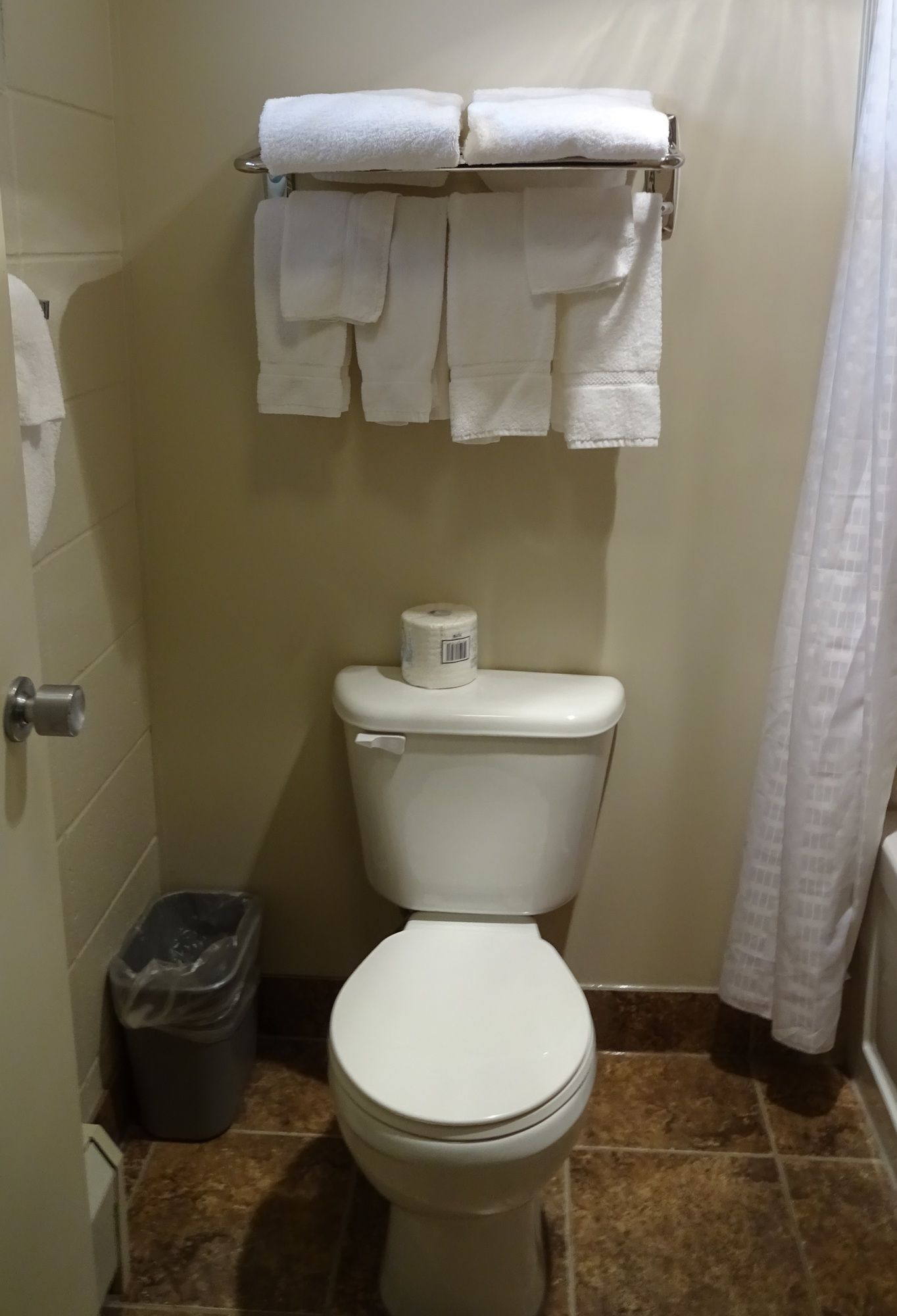 Best Canadian Motor Inn Peace River