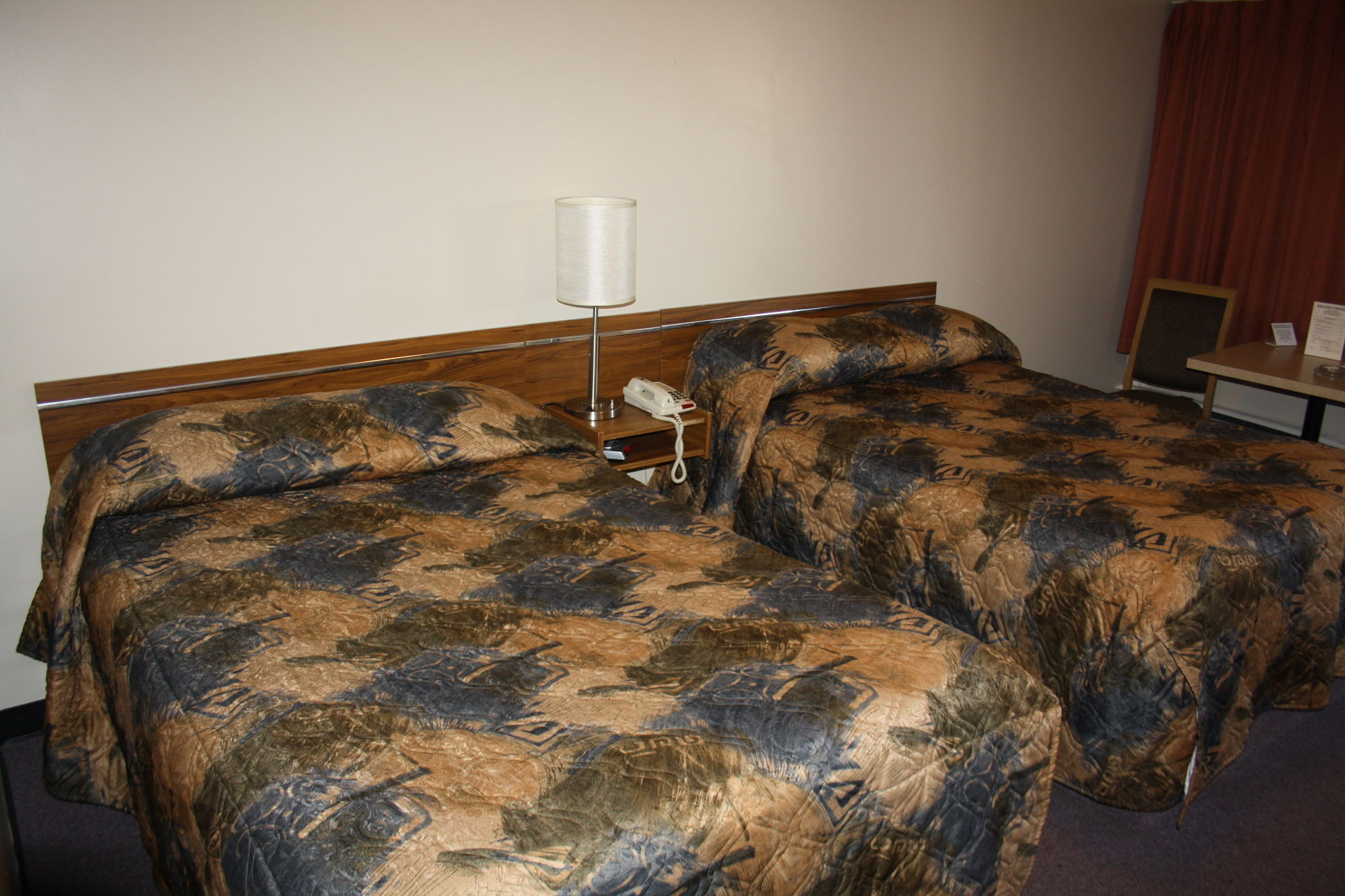 Best Canadian Motor Inn Peace River
