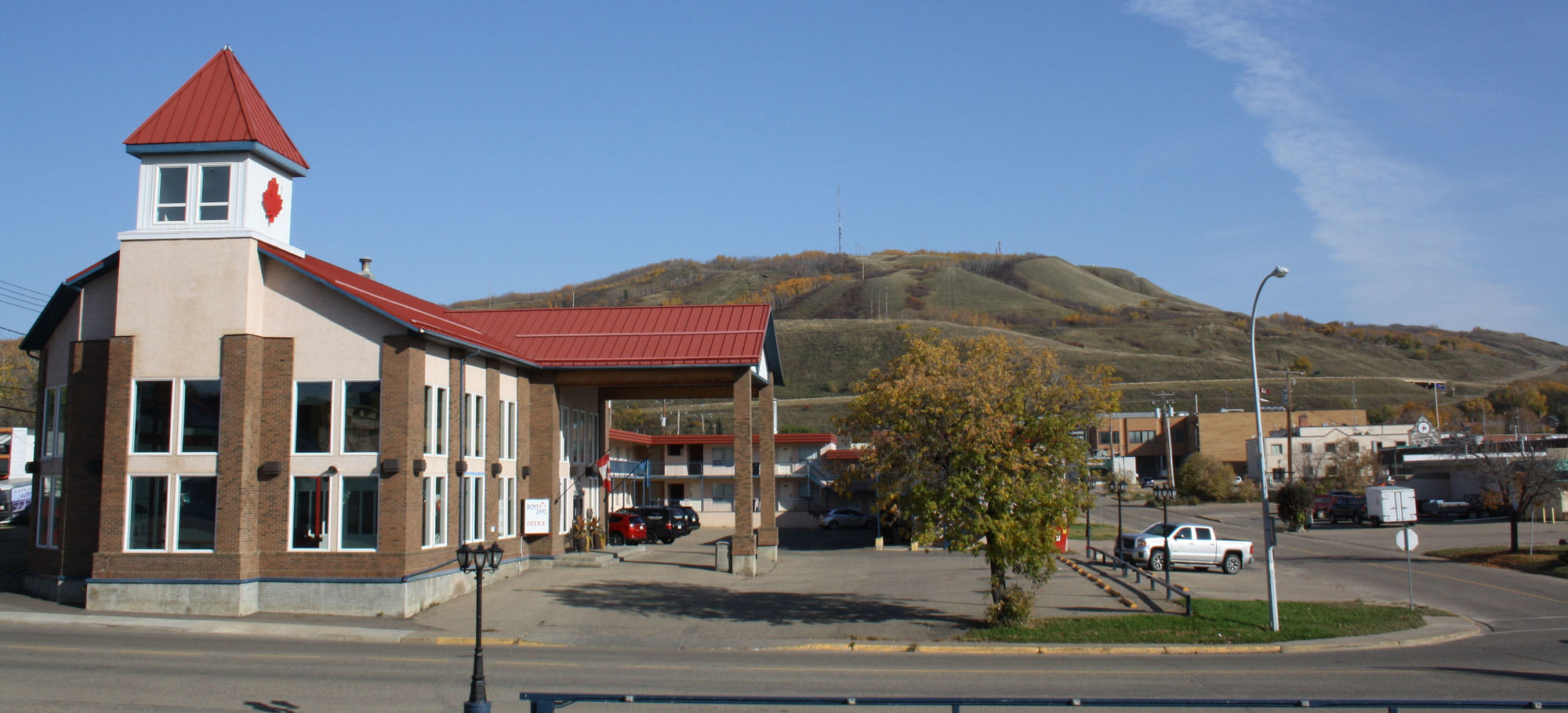 Best Canadian Motor Inn Peace River