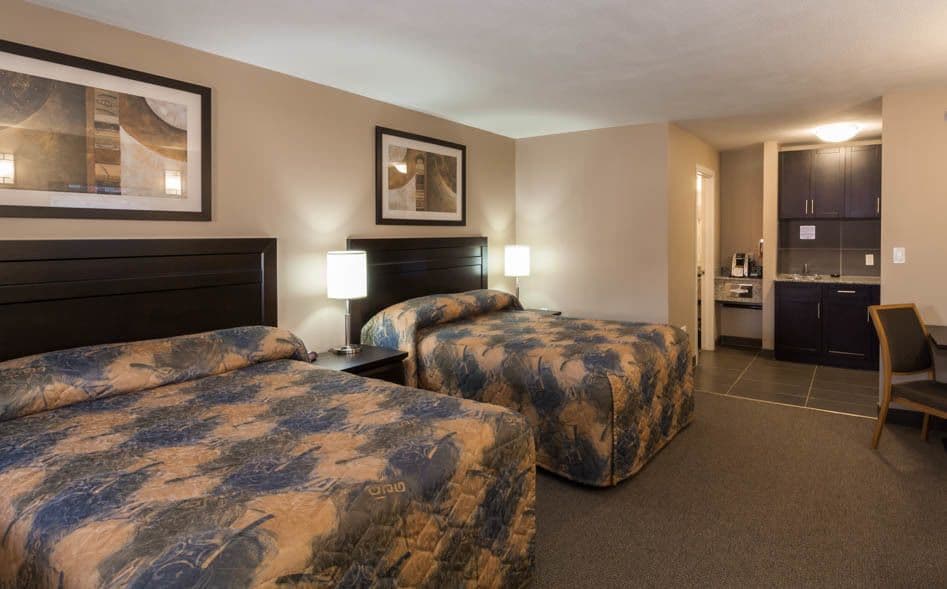 Best Canadian Motor Inn Peace River