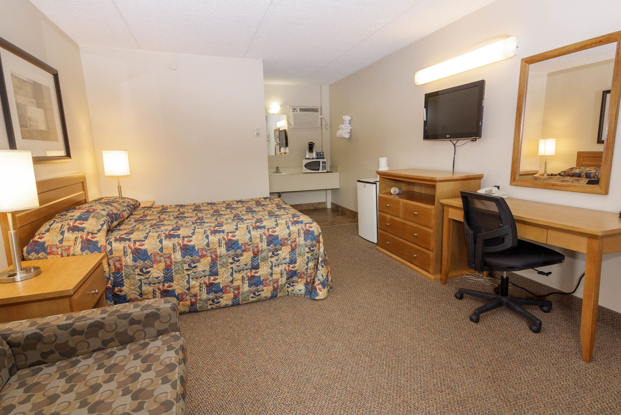 Best Canadian Motor Inn Peace River
