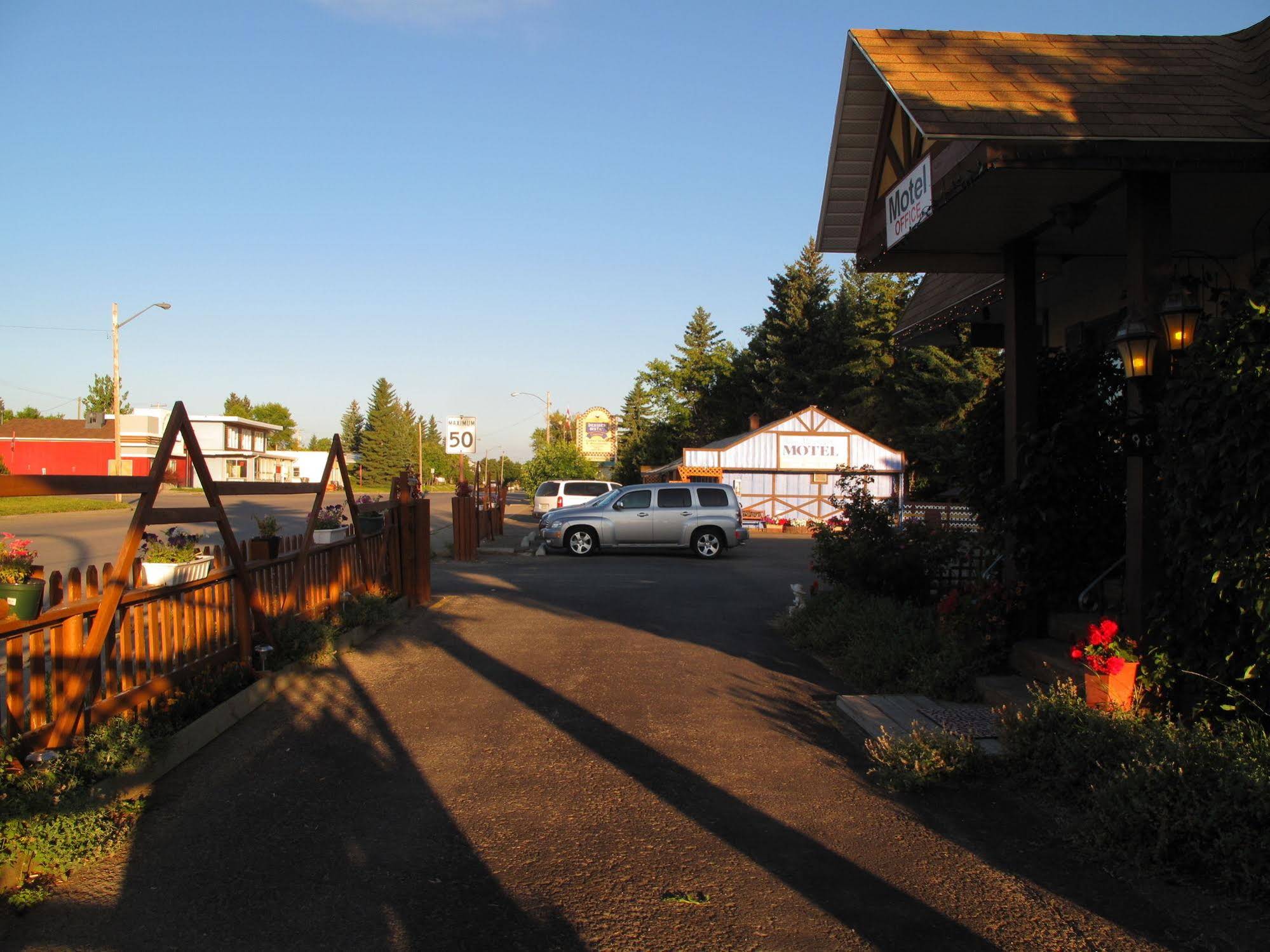 Blue Mountain Motel
