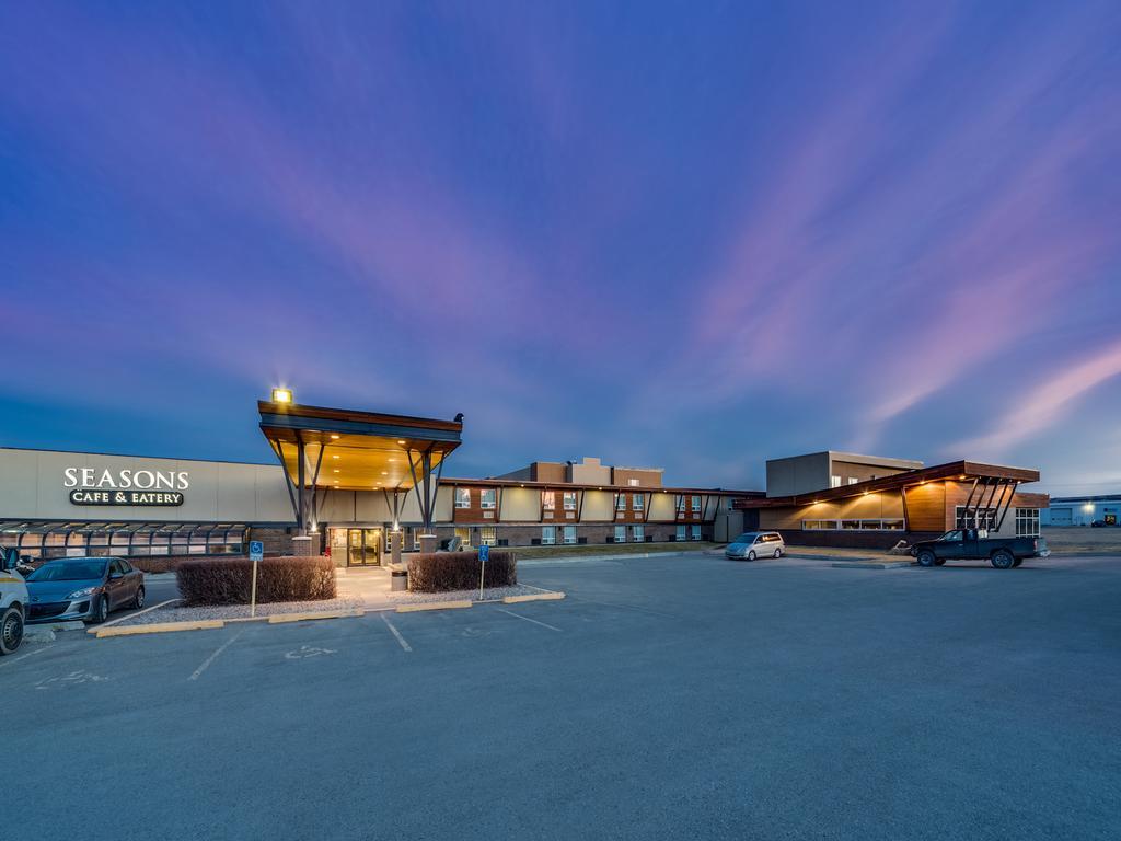 Heritage Inn Hotel & Convention Centre