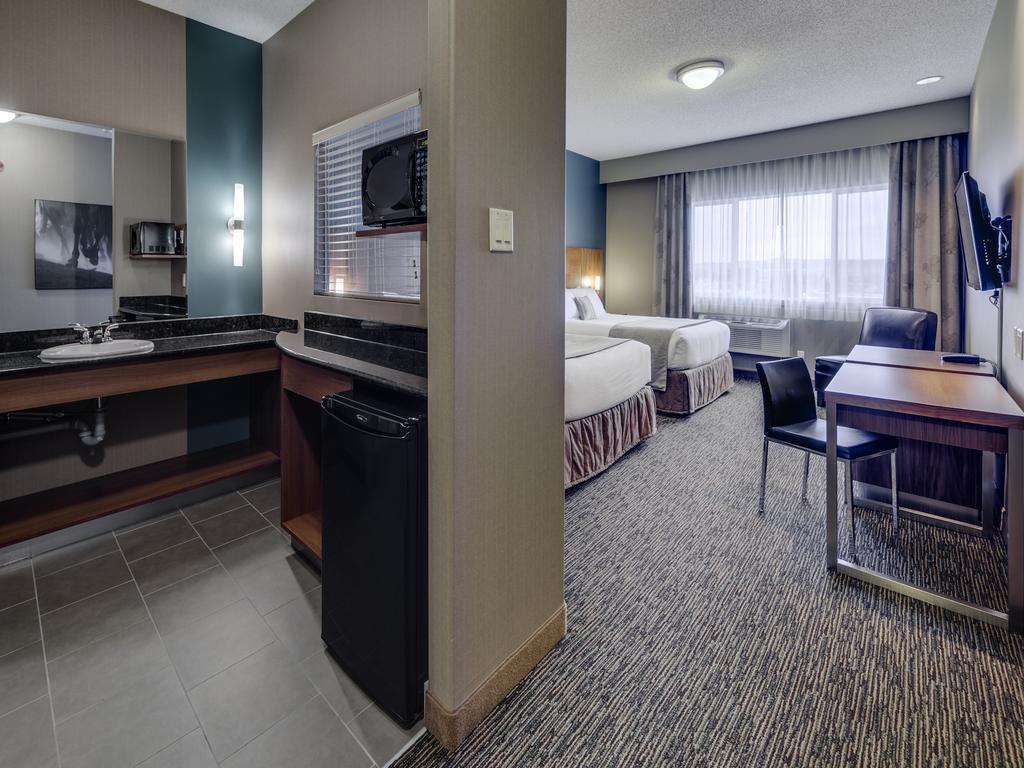 Heritage Inn Hotel & Convention Centre