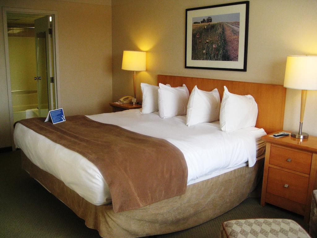 Baymont by Wyndham Red Deer