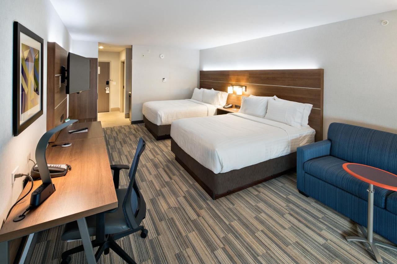 Holiday Inn Express Red Deer North