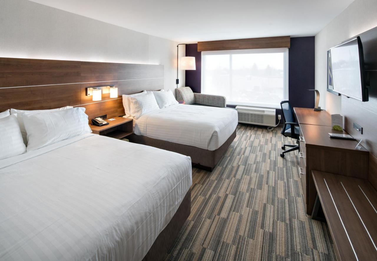 Holiday Inn Express Red Deer North